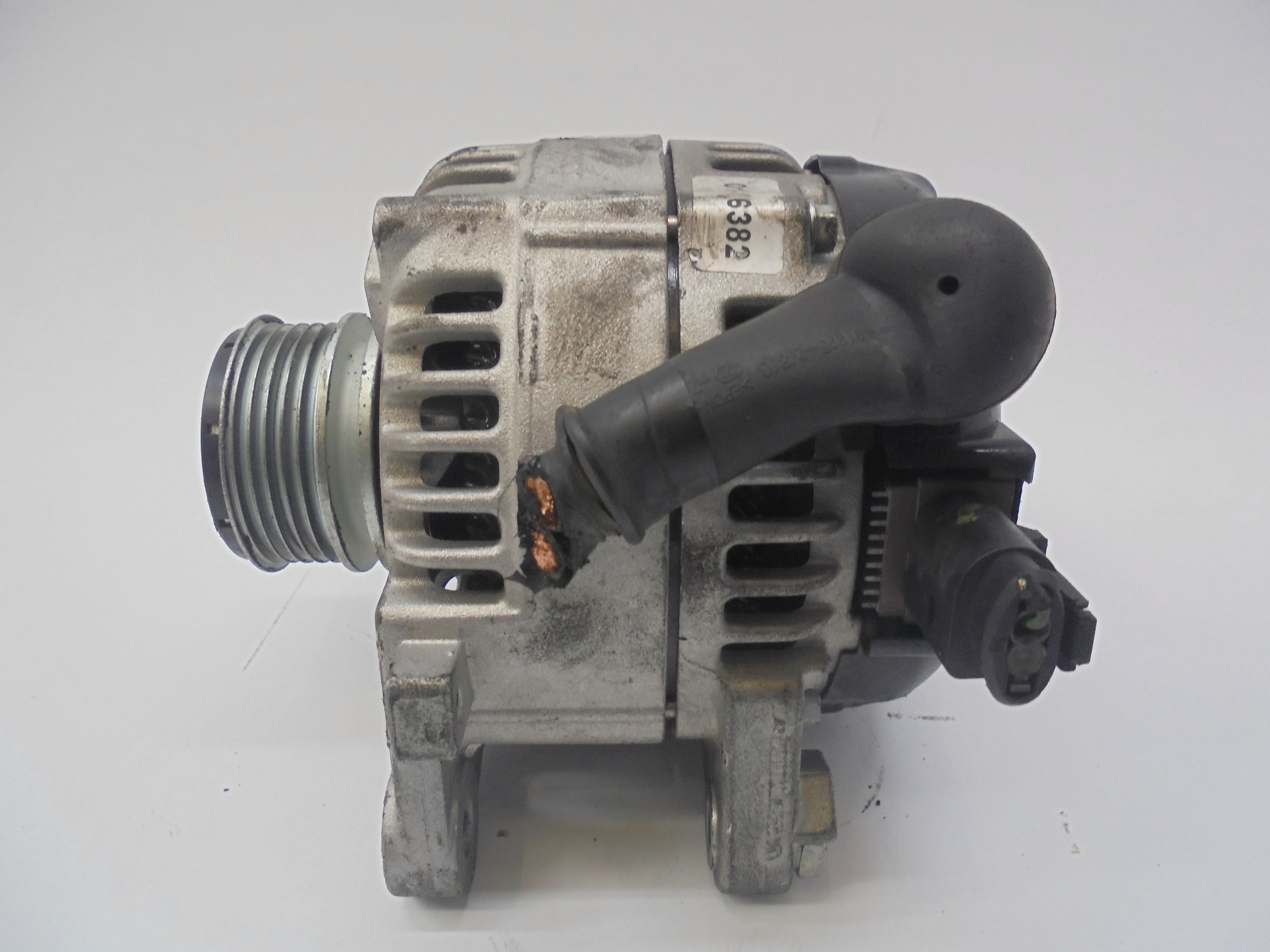 KIA Cee'd 2 generation (2012-2018) Alternator 373002A750 18498026