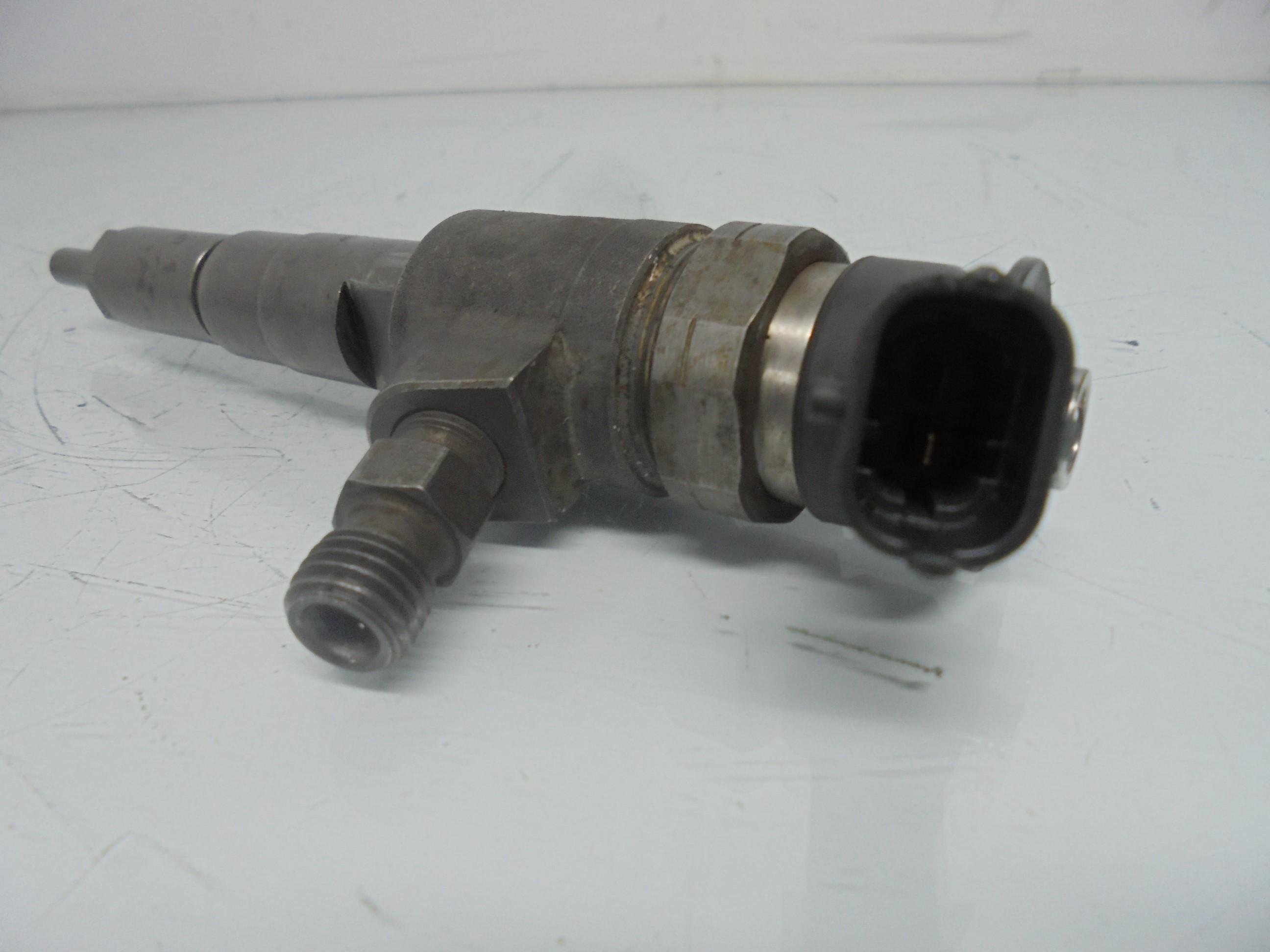 RENAULT 206 1 generation (1998-2009) Fuel Injector 0445110135 18632778