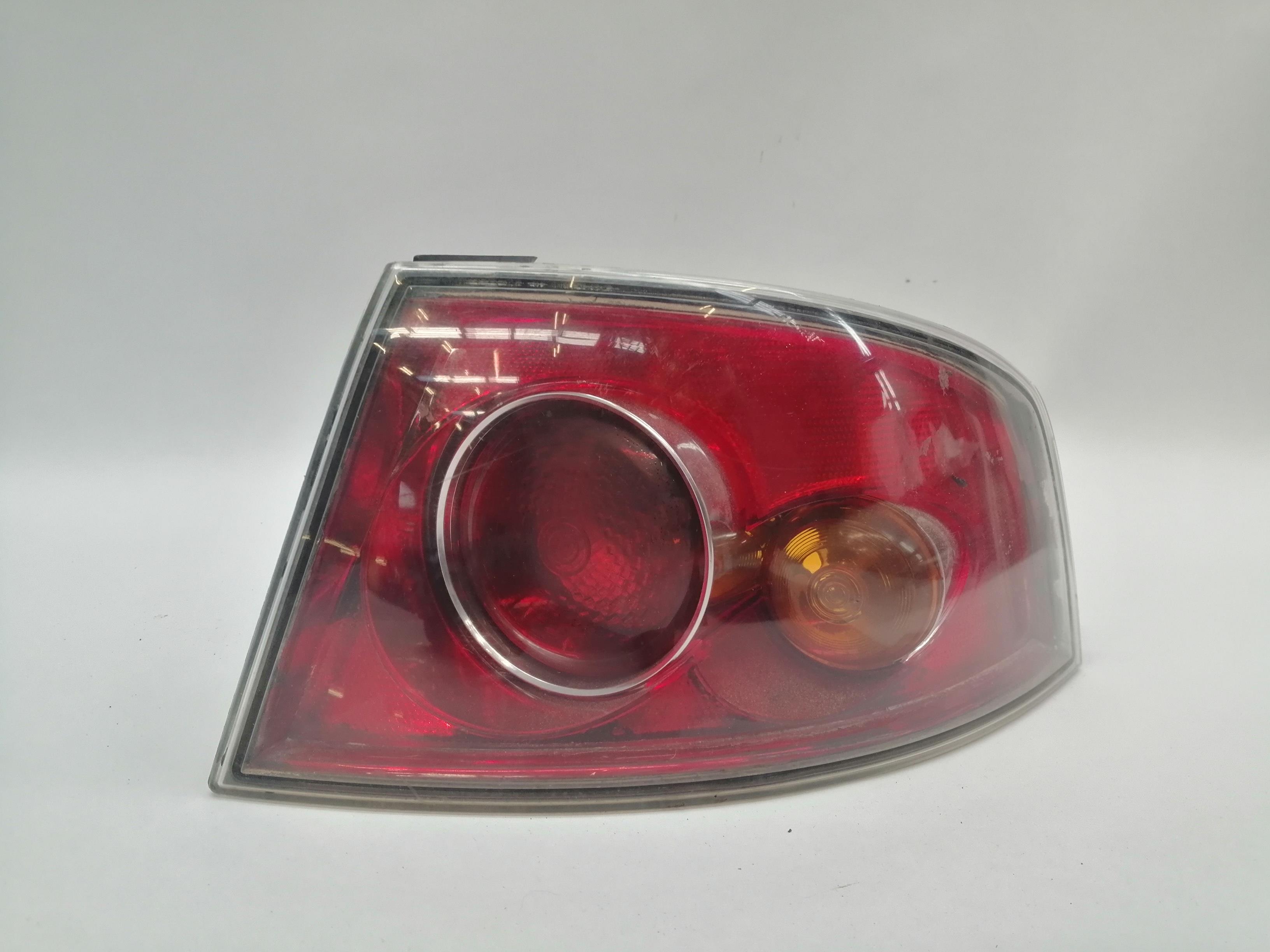 SEAT Ibiza 3 generation (2002-2008) Rear Right Taillight Lamp 6L6945112B,6L6945112B 24026688