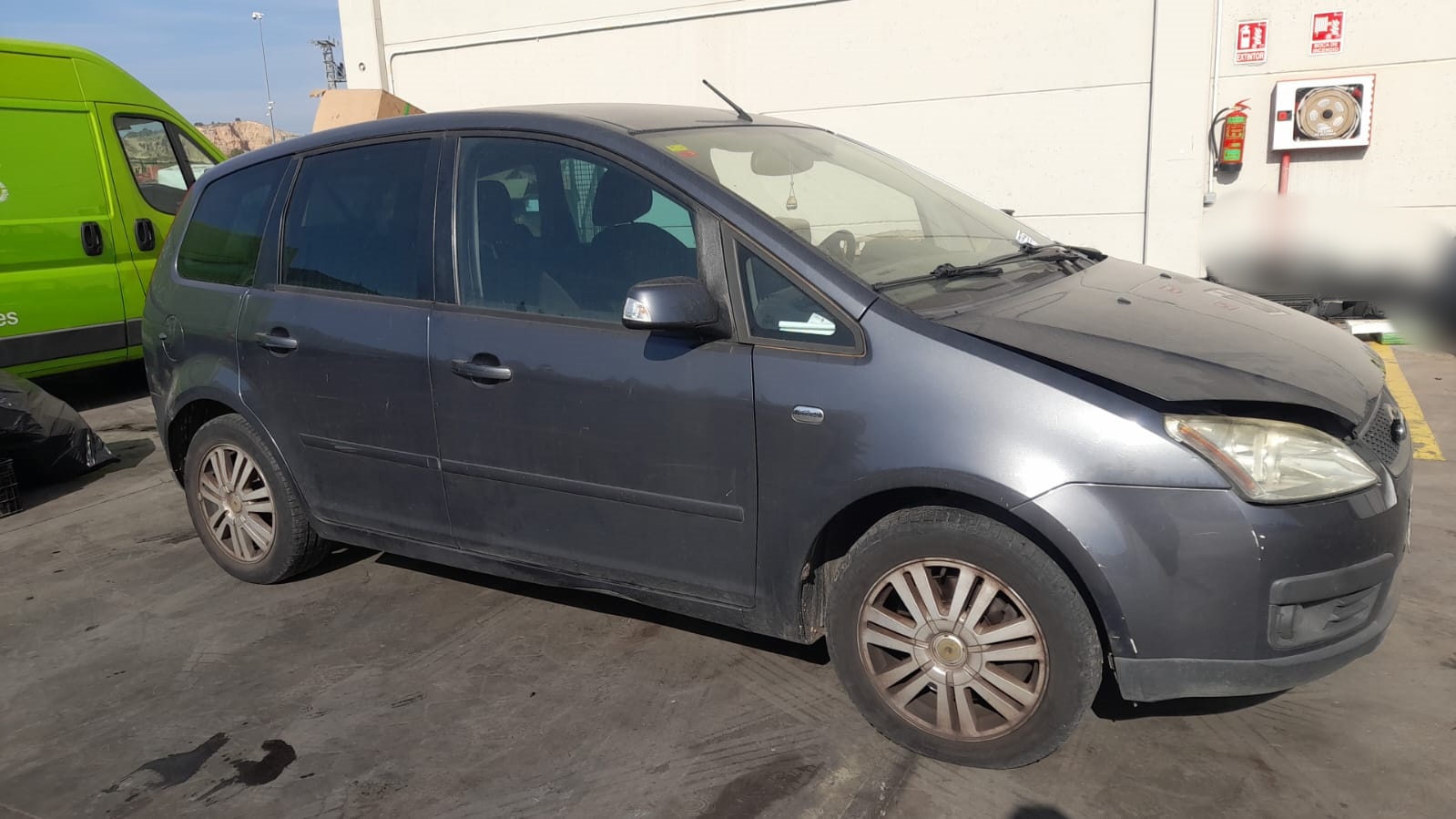 FORD C-Max 1 generation (2003-2010) Праве переднє крило 1474083 24028074