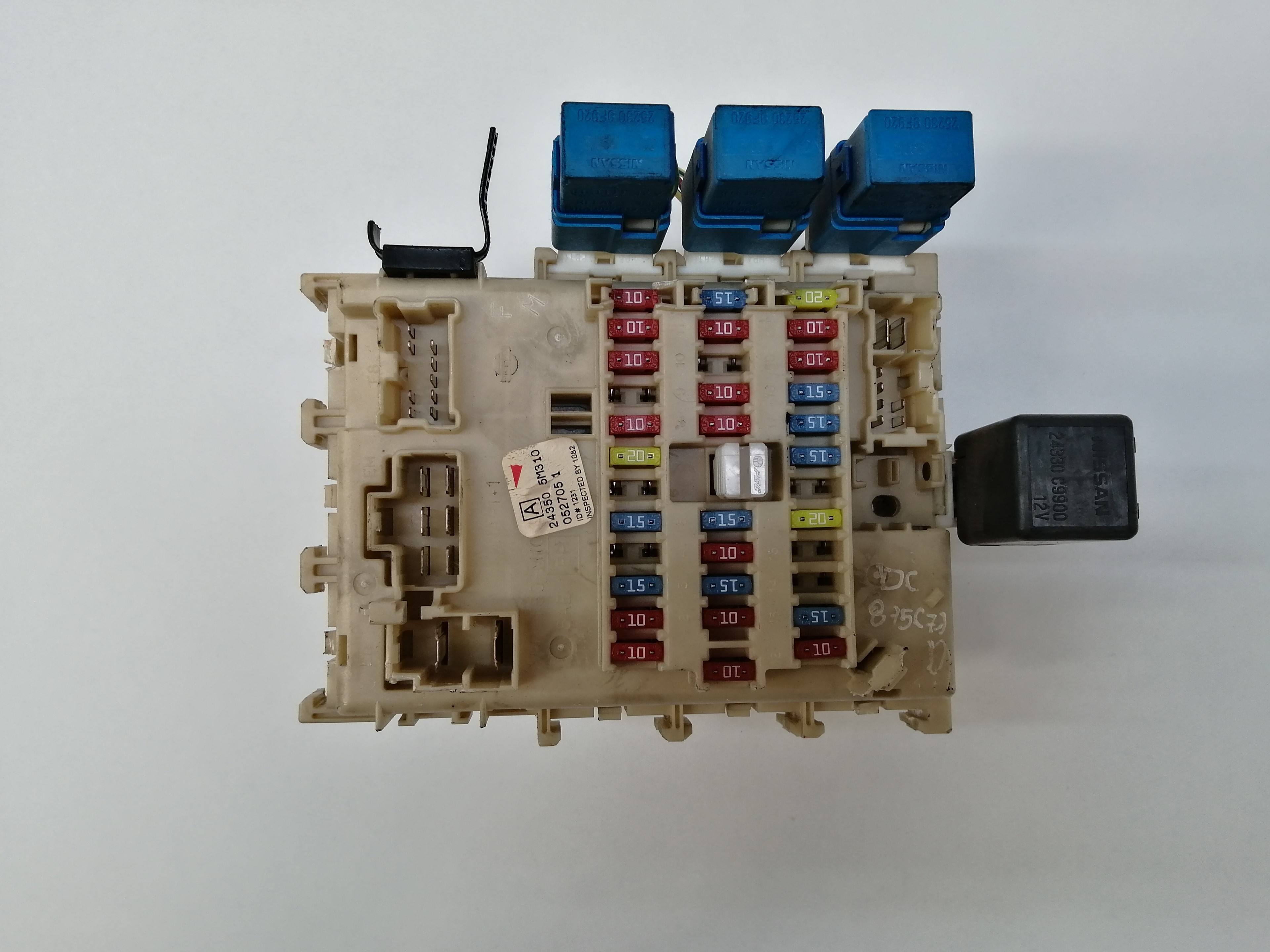 NISSAN Almera N16 (2000-2006) Fuse Box 243505M310 18582170