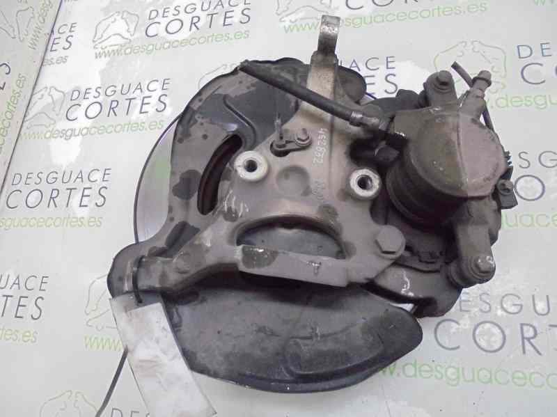 MERCEDES-BENZ C-Class W203/S203/CL203 (2000-2008) Front Right Wheel Hub A2093320101 18398865