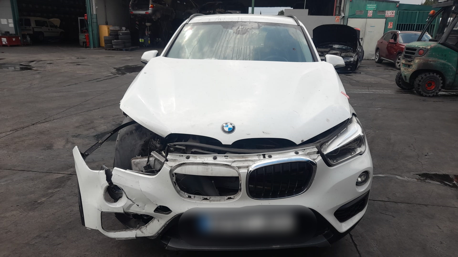 BMW X1 F48/F49 (2015-2023) Egyéb motortéralkatrészek 13718570016 25328171