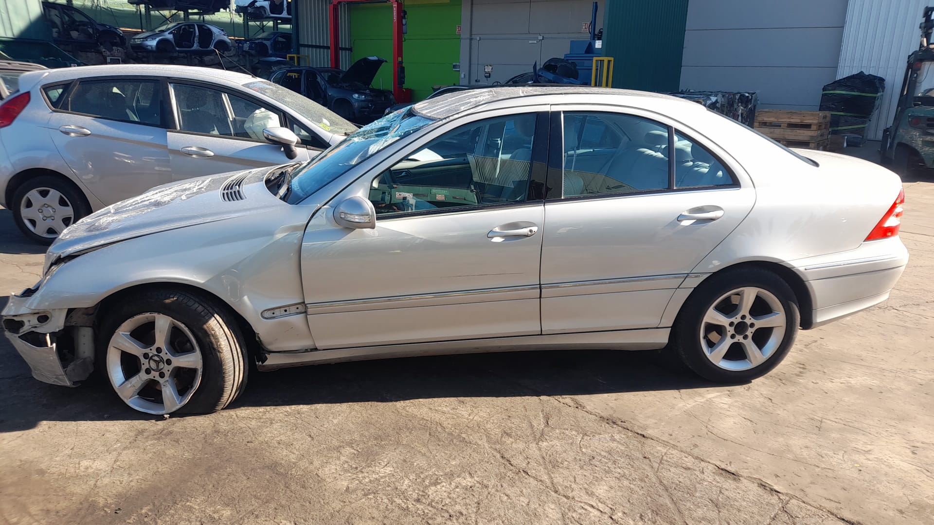 MERCEDES-BENZ C-Class W203/S203/CL203 (2000-2008) Другая деталь A0045420418 22131712