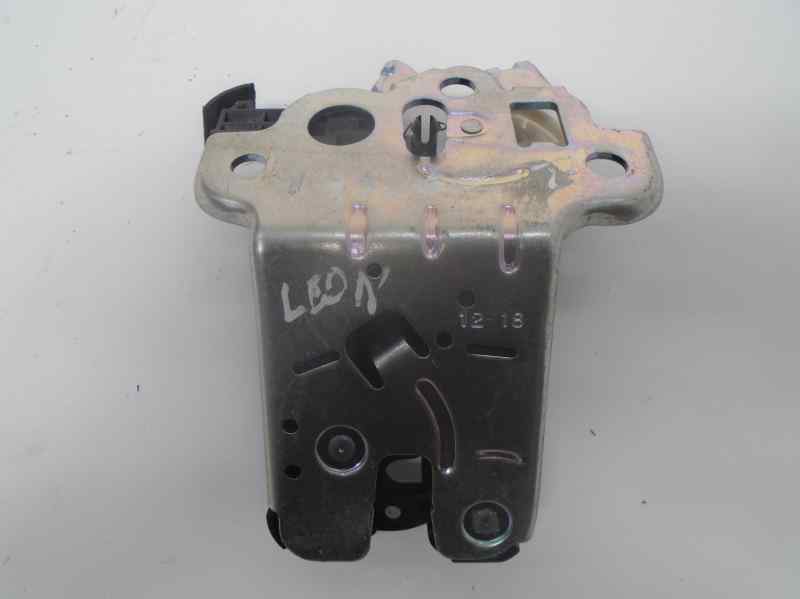 SEAT Leon 3 generation (2012-2020) Takaluukun takaluukun lukko 5E0827505A 18473009