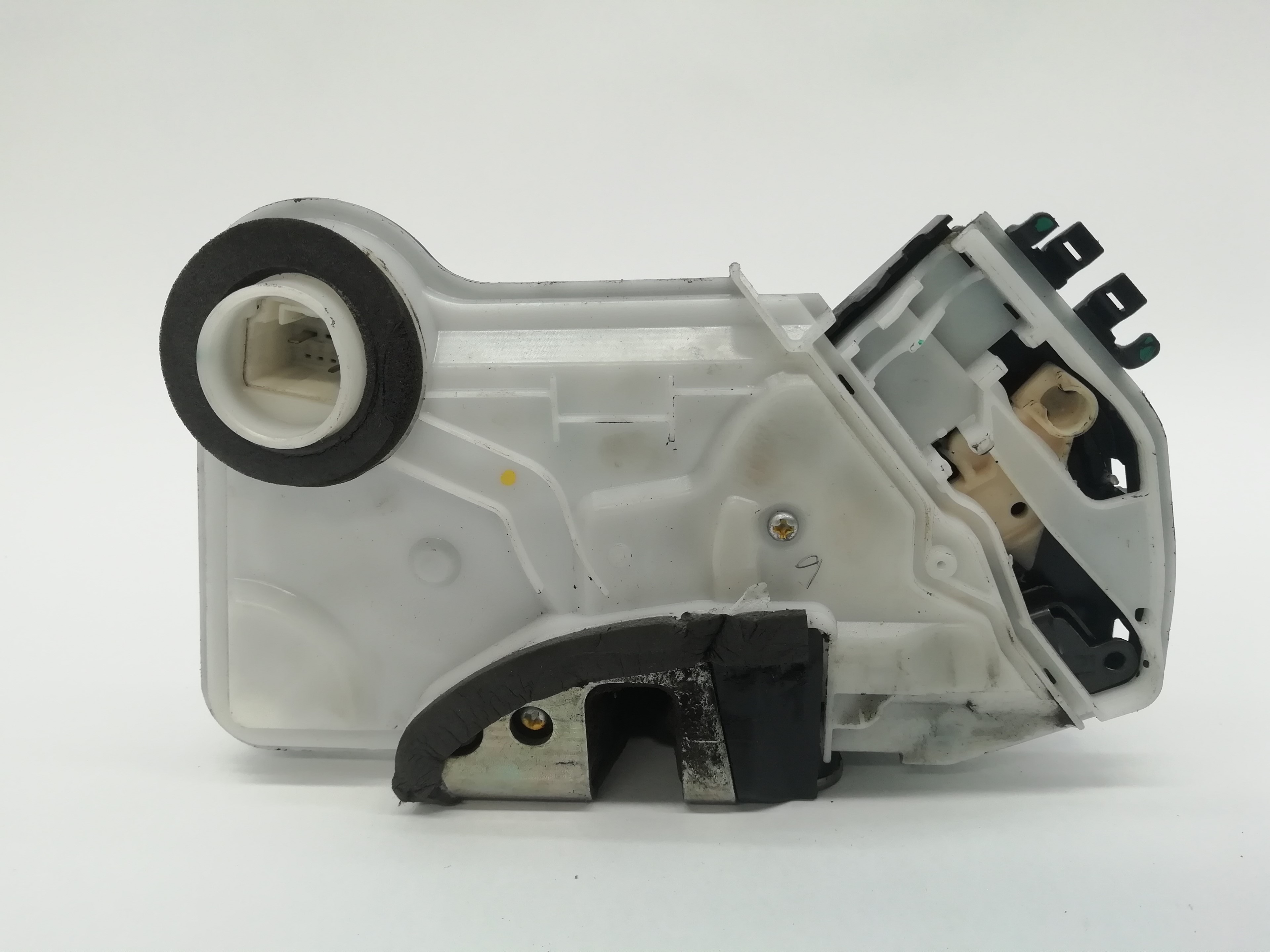 PEUGEOT 108 1 generation (2015-2021) Front Left Door Lock B000843080 20752667