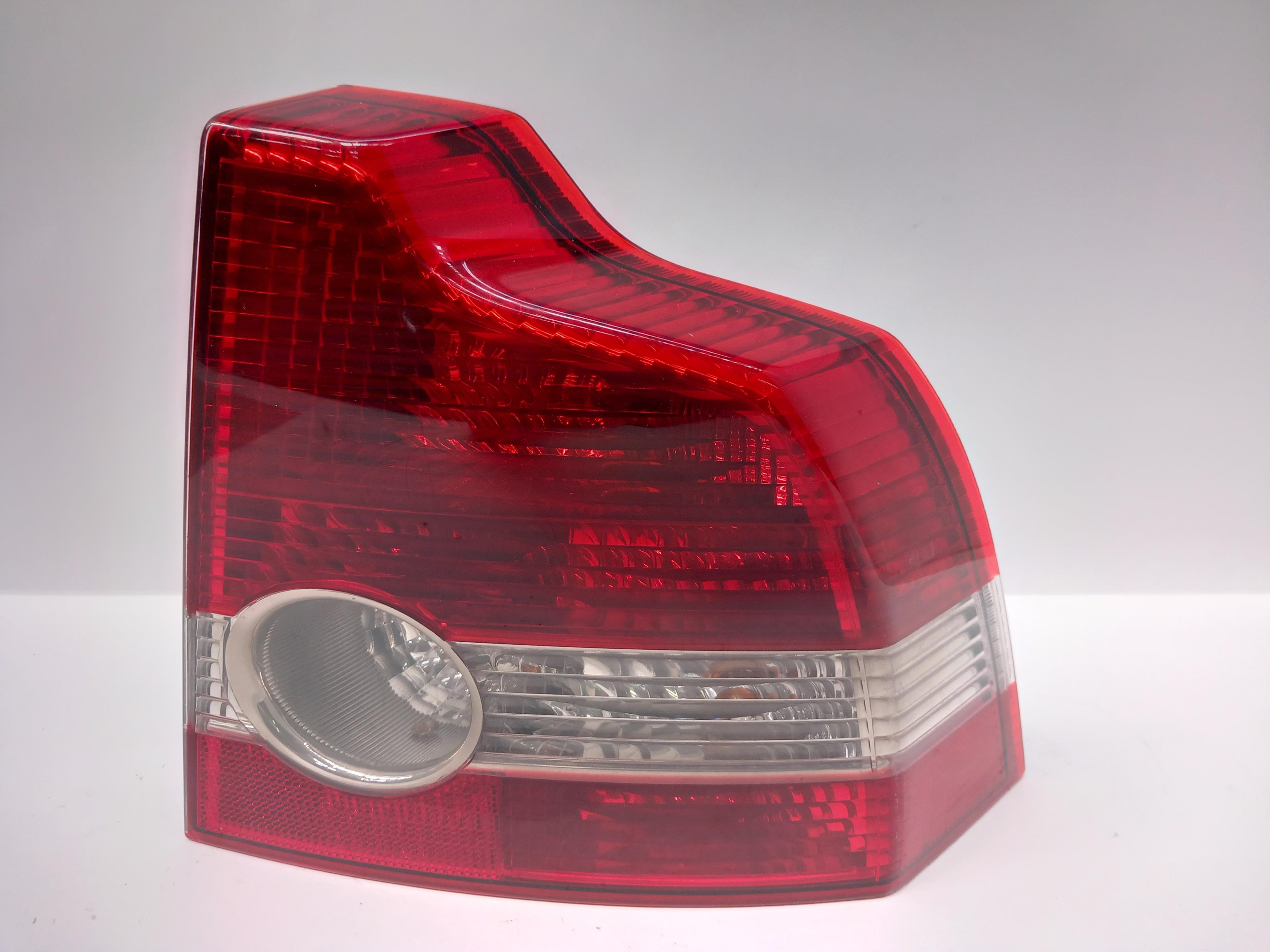 VOLVO S40 2 generation (2004-2012) Rear Right Taillight Lamp 30698347, 31213170 24769385