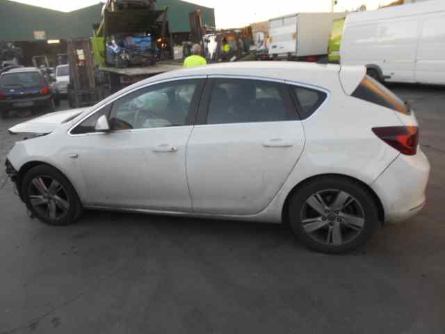 OPEL Astra J (2009-2020) Priekinių dešinių durų spyna 13503802 18390189