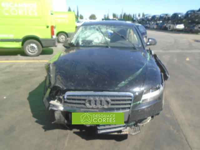 AUDI A4 B8/8K (2011-2016) Oikea takavalo 8K5945094D 25101469