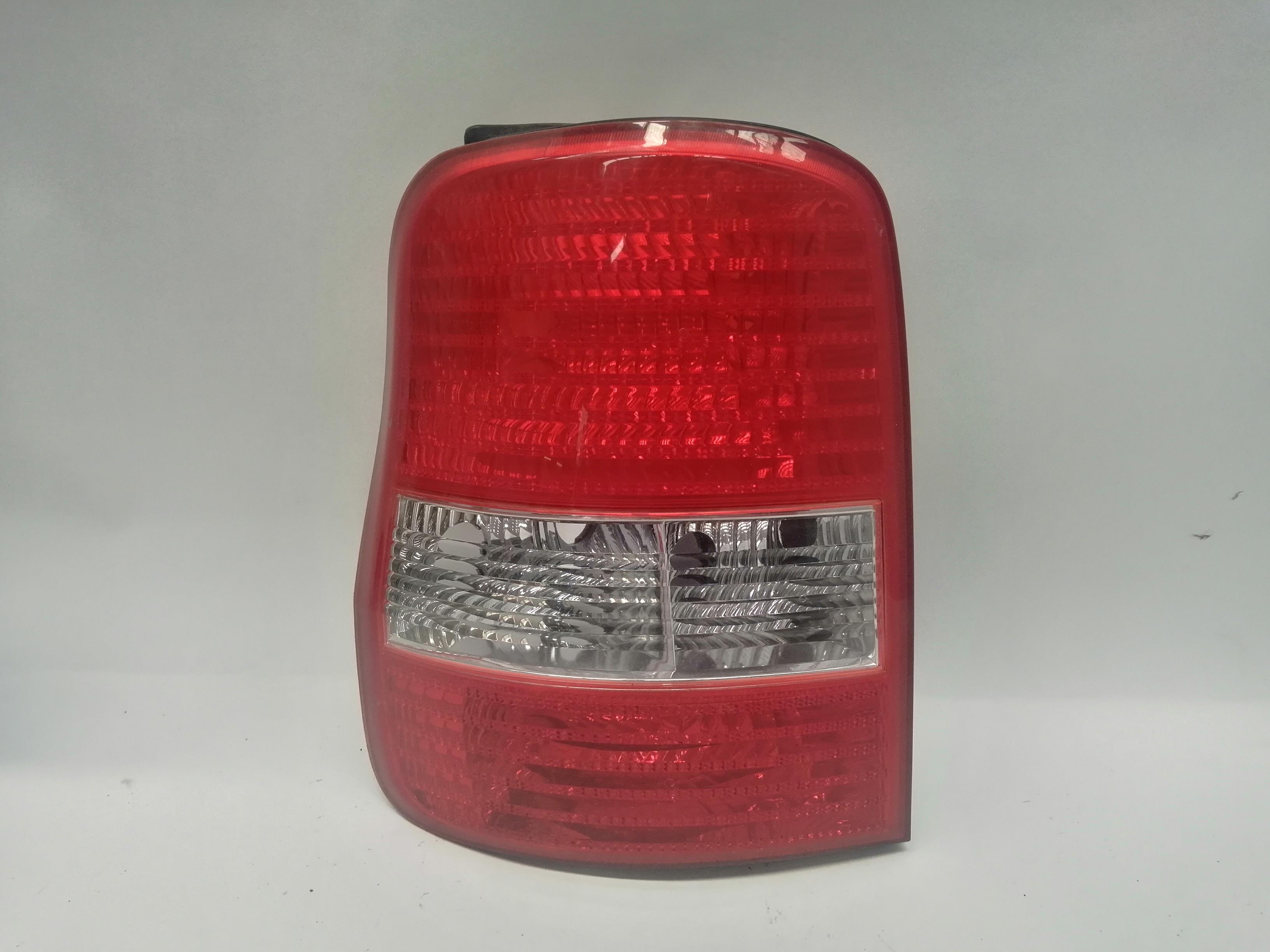 KIA Carnival UP/GQ (1999-2006) Rear Left Taillight 3K54A51150 25196992