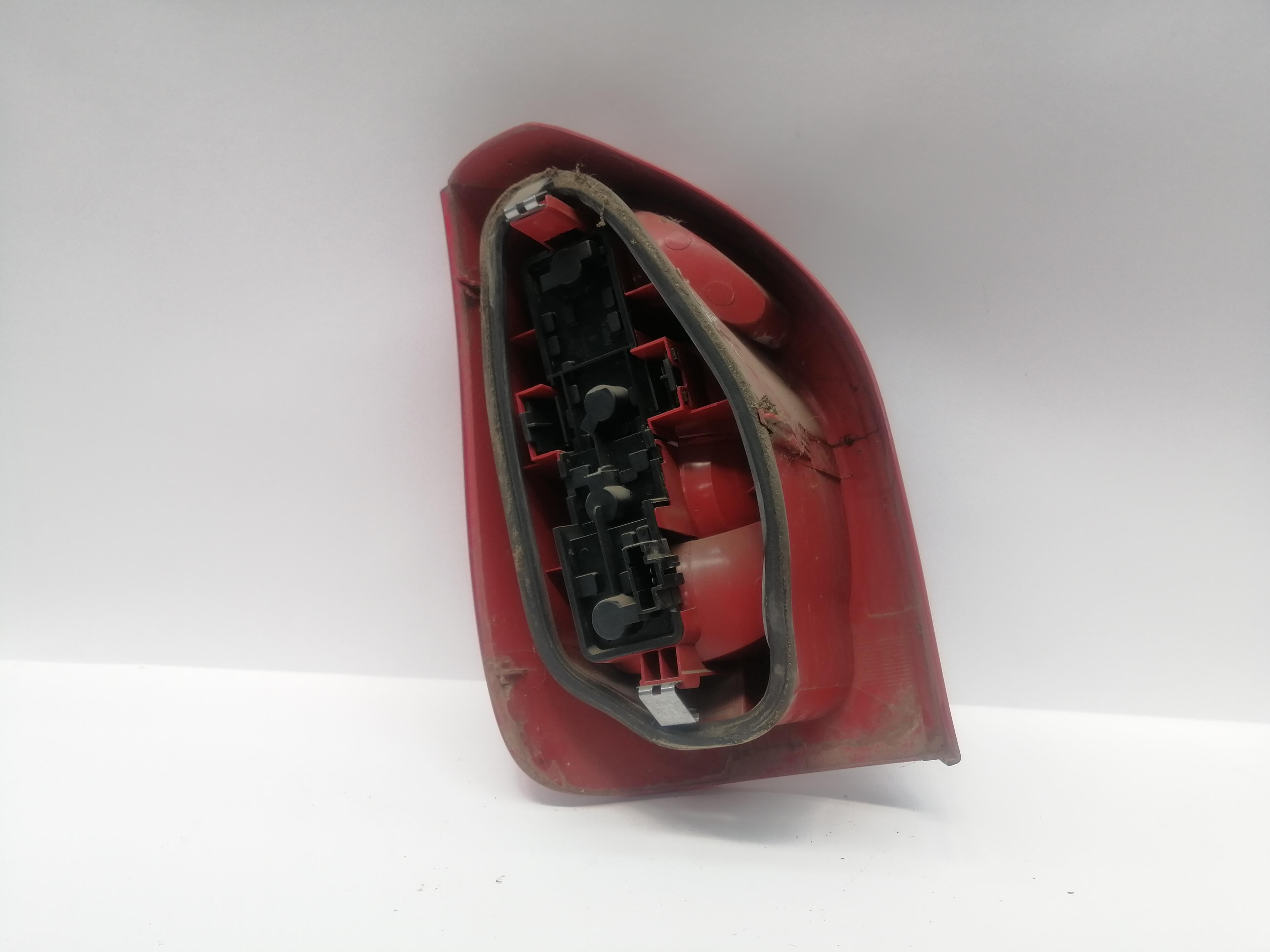 CITROËN Rear Right Taillight Lamp 6351T2 25705869