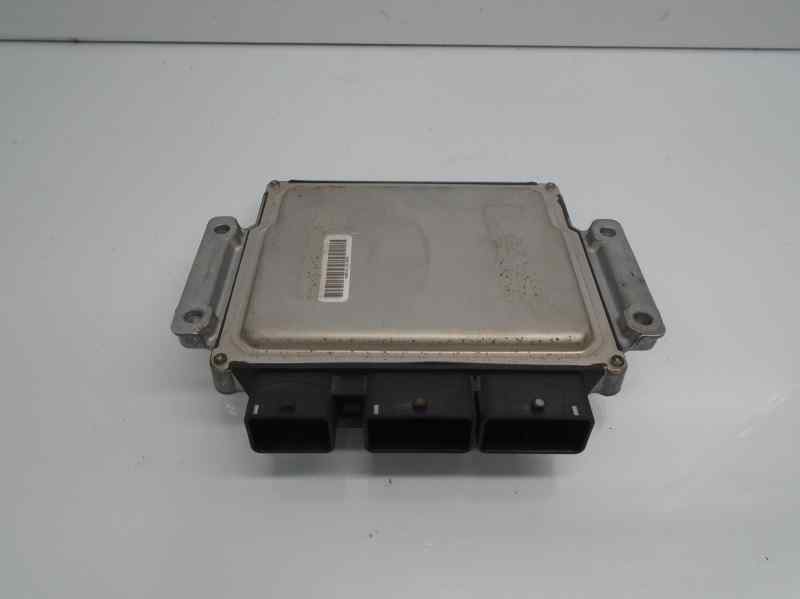 PEUGEOT 407 1 generation (2004-2010) Engine Control Unit ECU R0413C006B 18483526