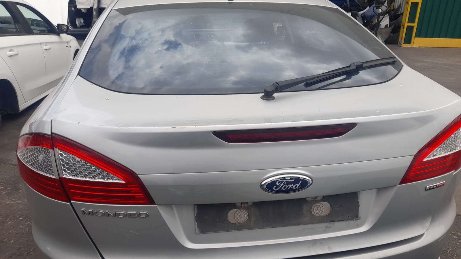 FORD Mondeo 4 generation (2007-2015) Bagāžnieks 1469937 25358074