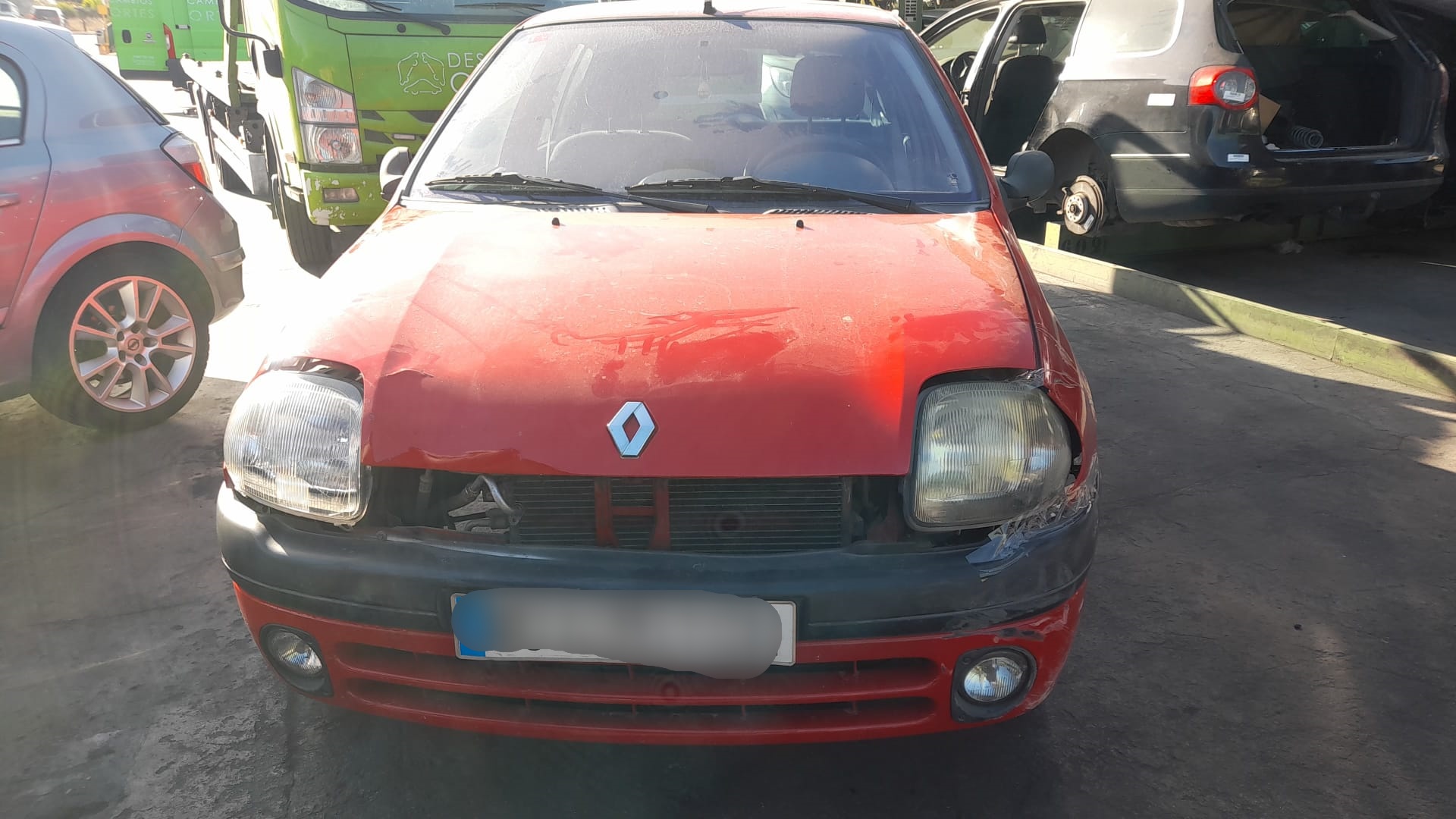 VAUXHALL Clio 2 generation (1998-2013) Jobb első fényszóró 7701045994 18652535