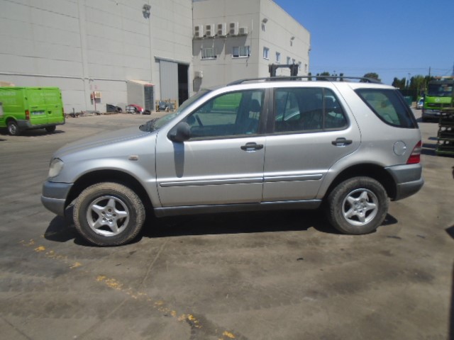 MERCEDES-BENZ M-Class W163 (1997-2005) Переключатель света A0015406545 18509163