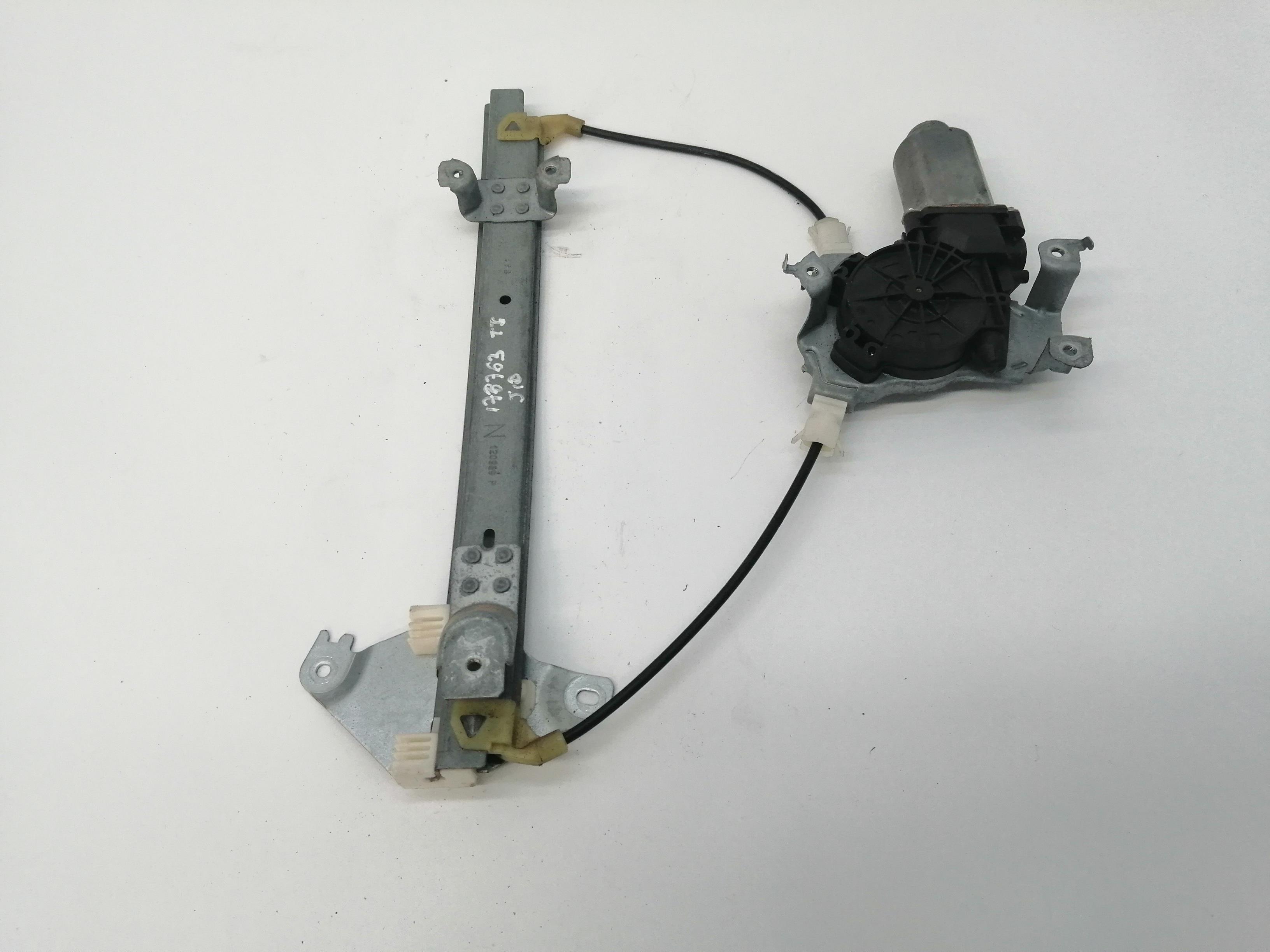 NISSAN Qashqai 1 generation (2007-2014) Rear left door window lifter 82701EY10A 24018553