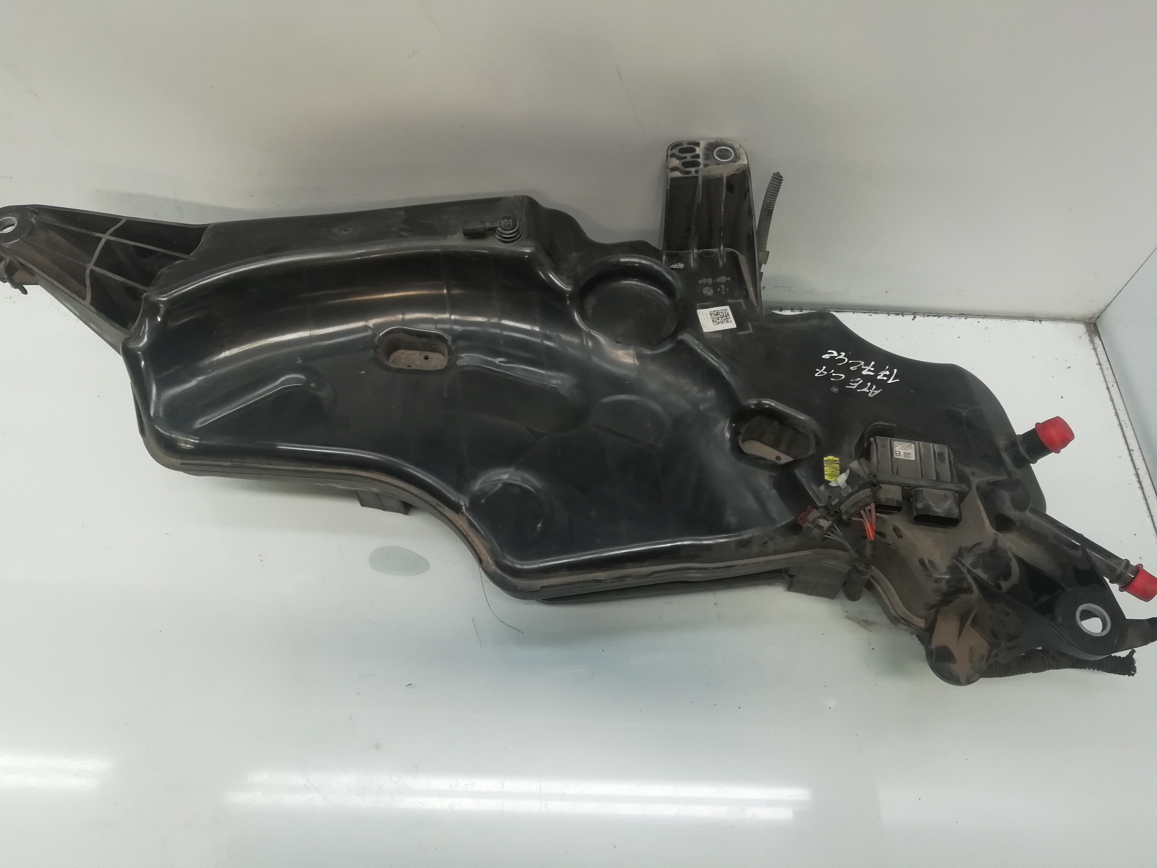 SEAT Ateca 1 generation (2016-2024) Other part 5Q0131877R 25202373