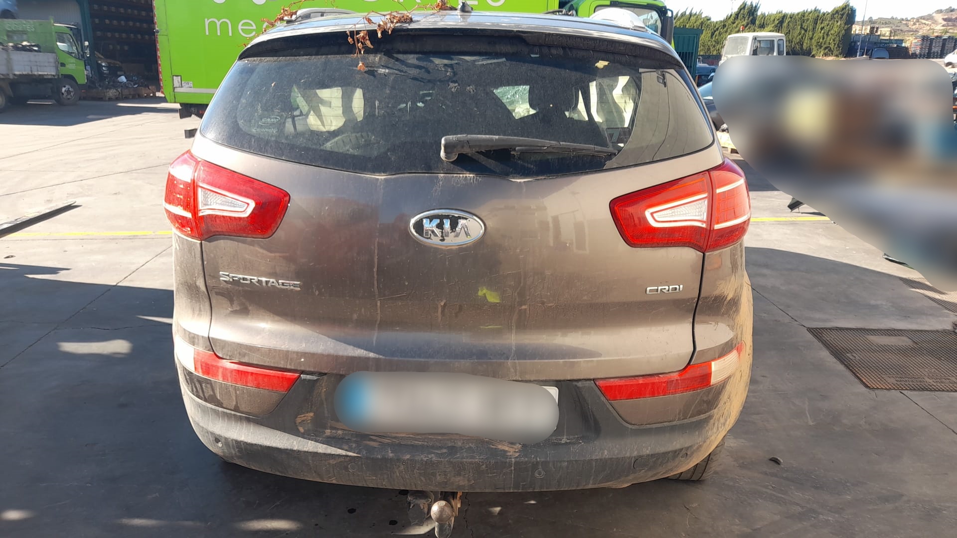 KIA Sportage 3 generation (2010-2015) Oikea takavalo 924063W010 24017726