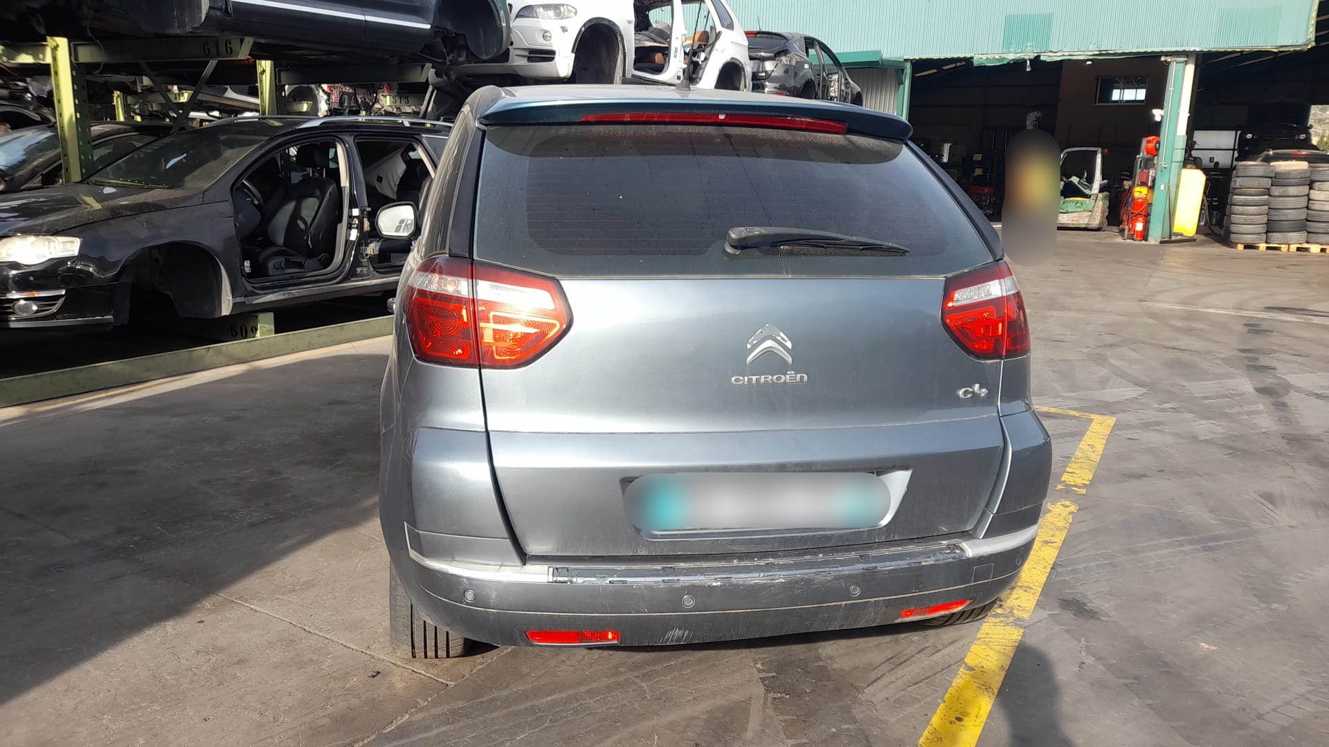 CITROËN C4 Picasso 1 generation (2006-2013) Стеклоподъемник задней правой двери 9224E4 18644473