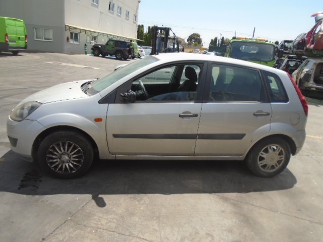 FORD Fiesta 5 generation (2001-2010) Jobb hátsó lámpa  1437625 18632170