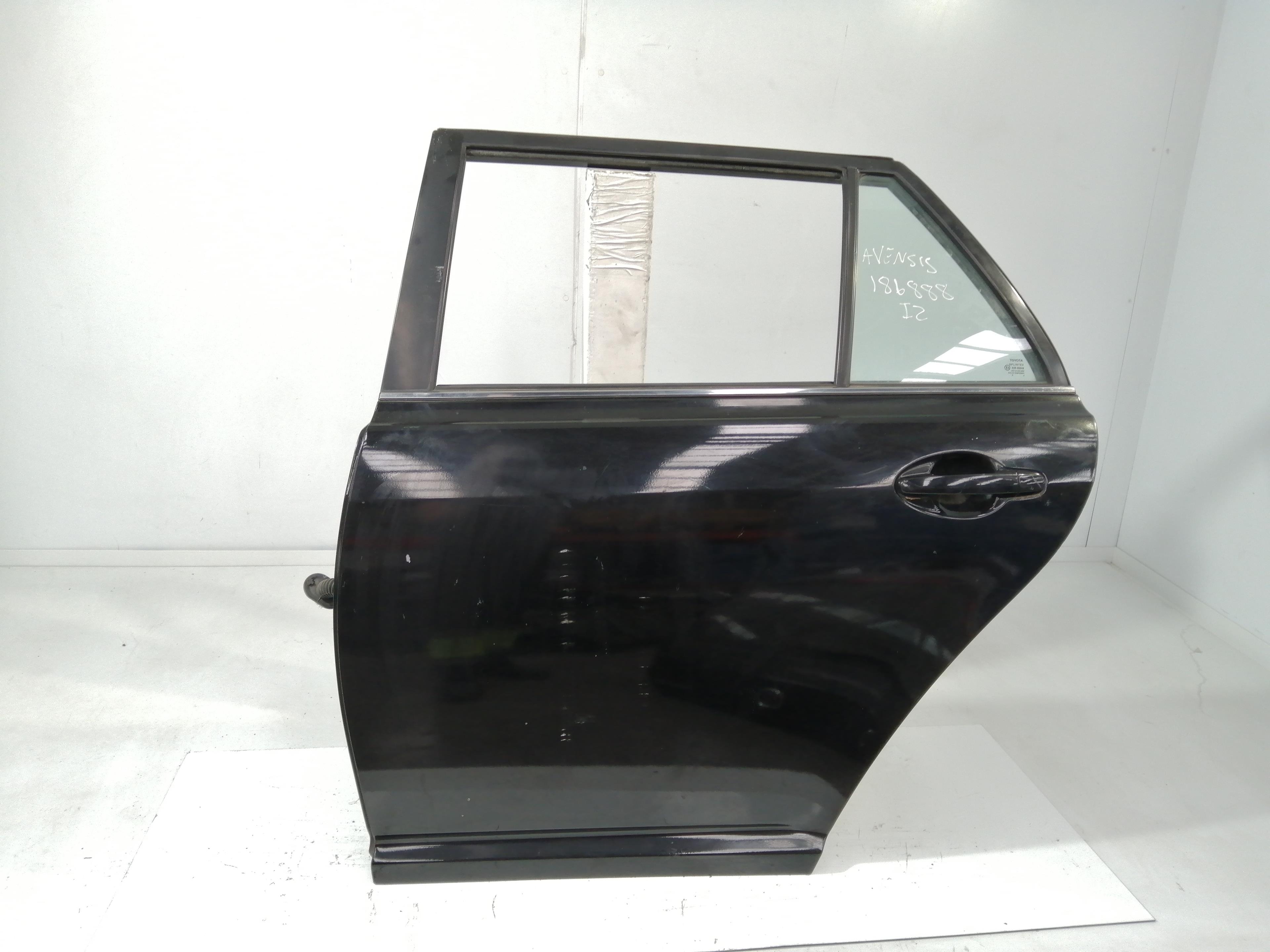TOYOTA Avensis 2 generation (2002-2009) Rear Left Door 6700405130 23892153