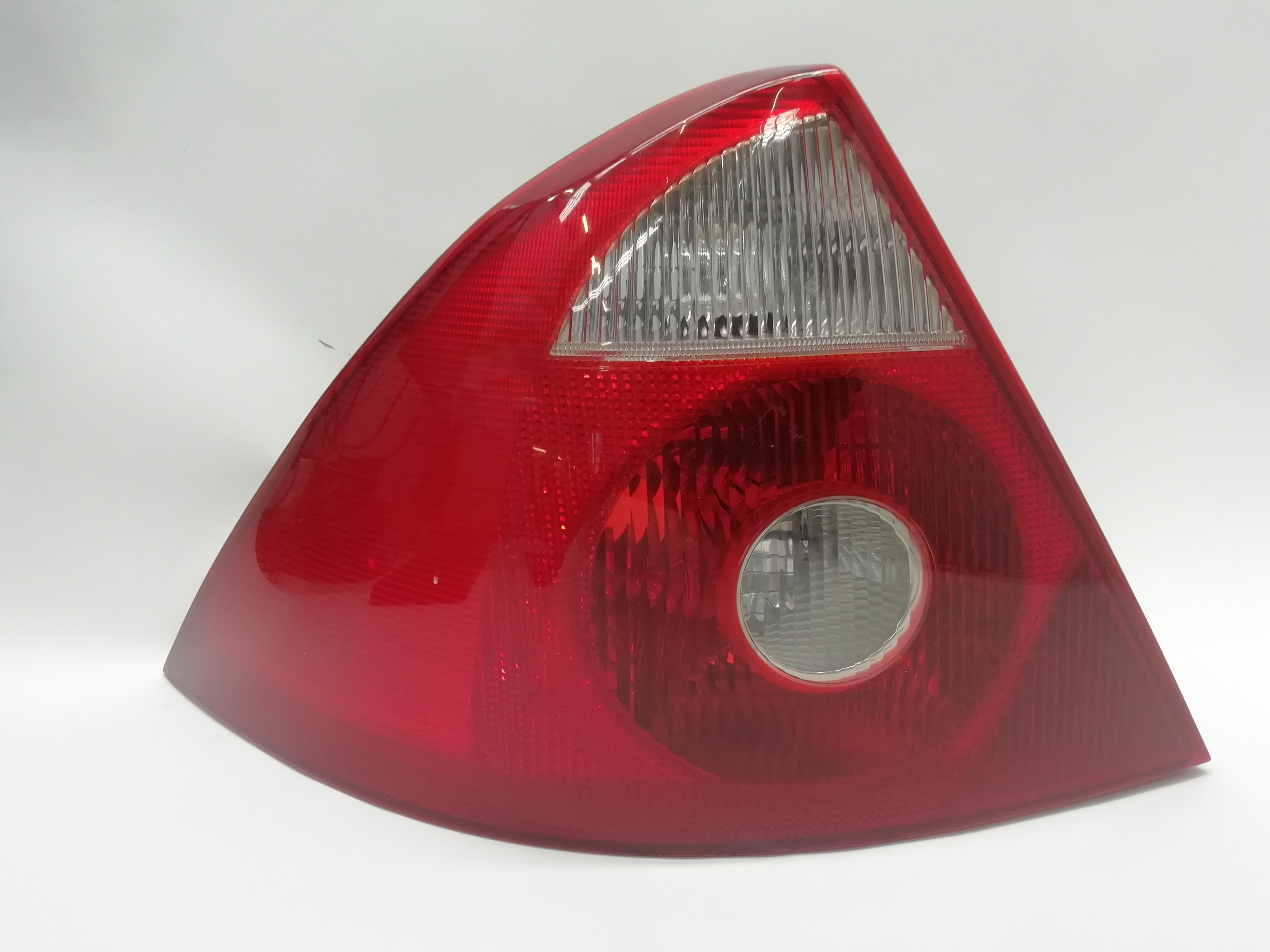 FORD Mondeo 3 generation (2000-2007) Rear Left Taillight 1371859, 3S7113405A, 3S7113A603EC 23571771