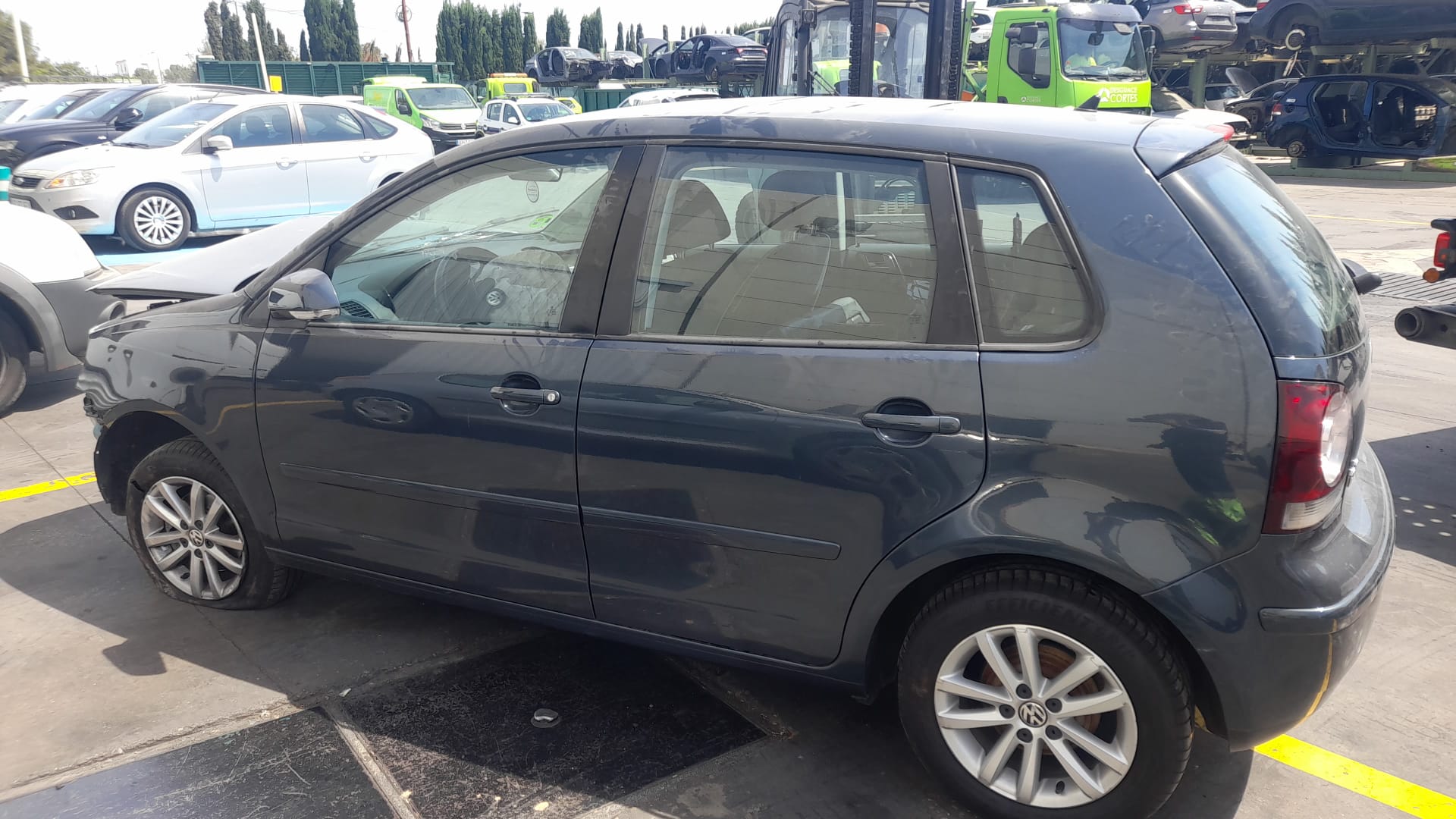 VOLKSWAGEN Polo 4 generation (2001-2009) Дверь задняя левая 6Q6833055H 25083387