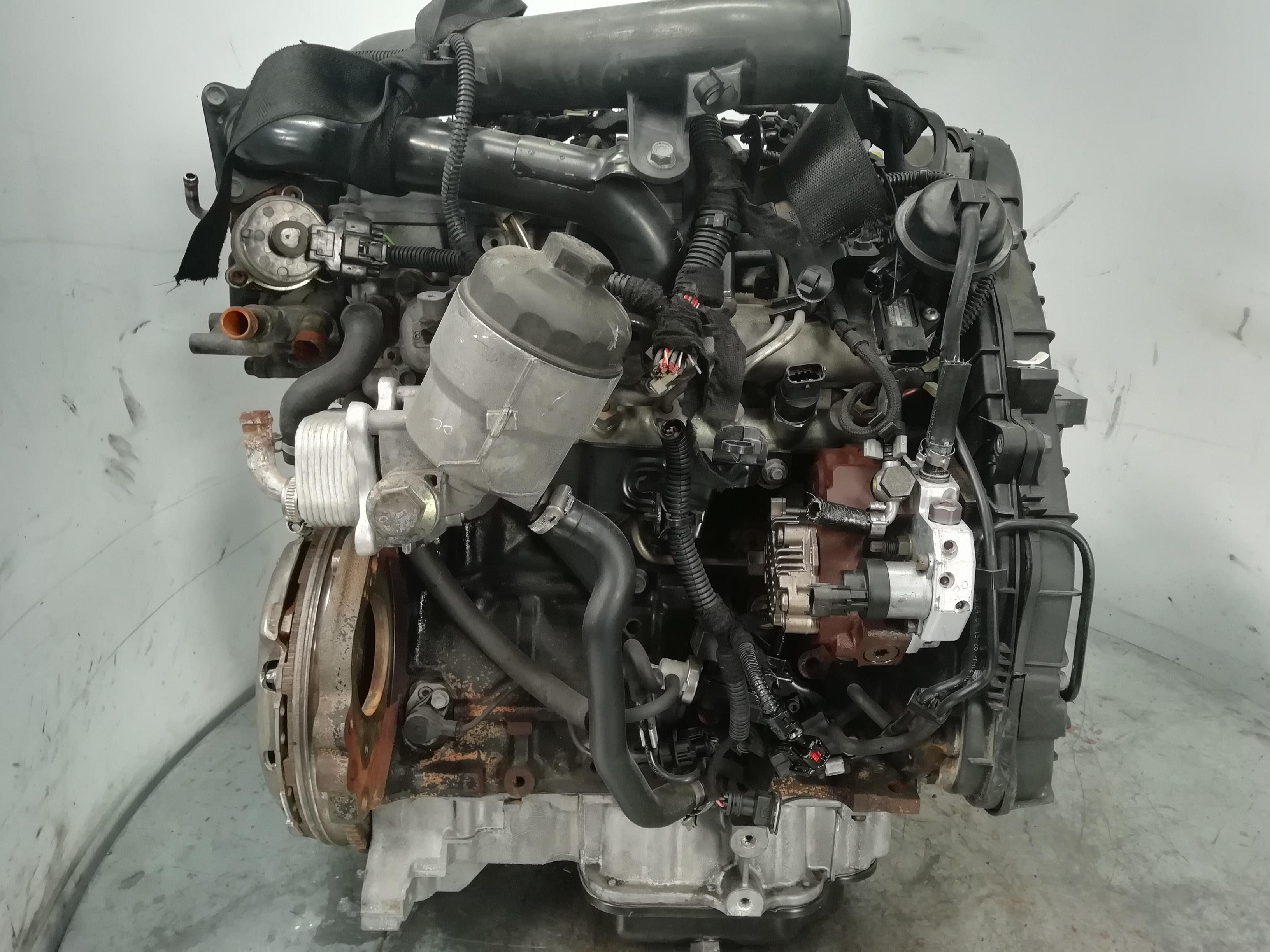 OPEL Astra J (2009-2020) Motor Z17DTH 24769326