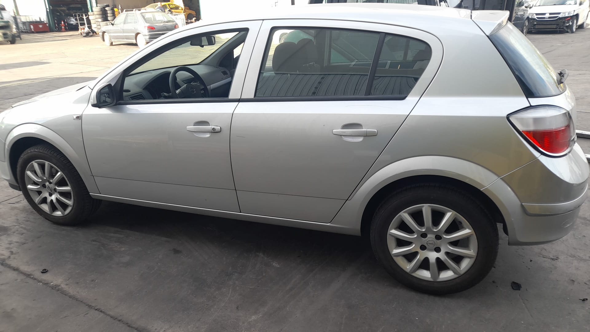 MG Astra J (2009-2020) Jobb oldali visszapillantó tükör 6428184 24016170