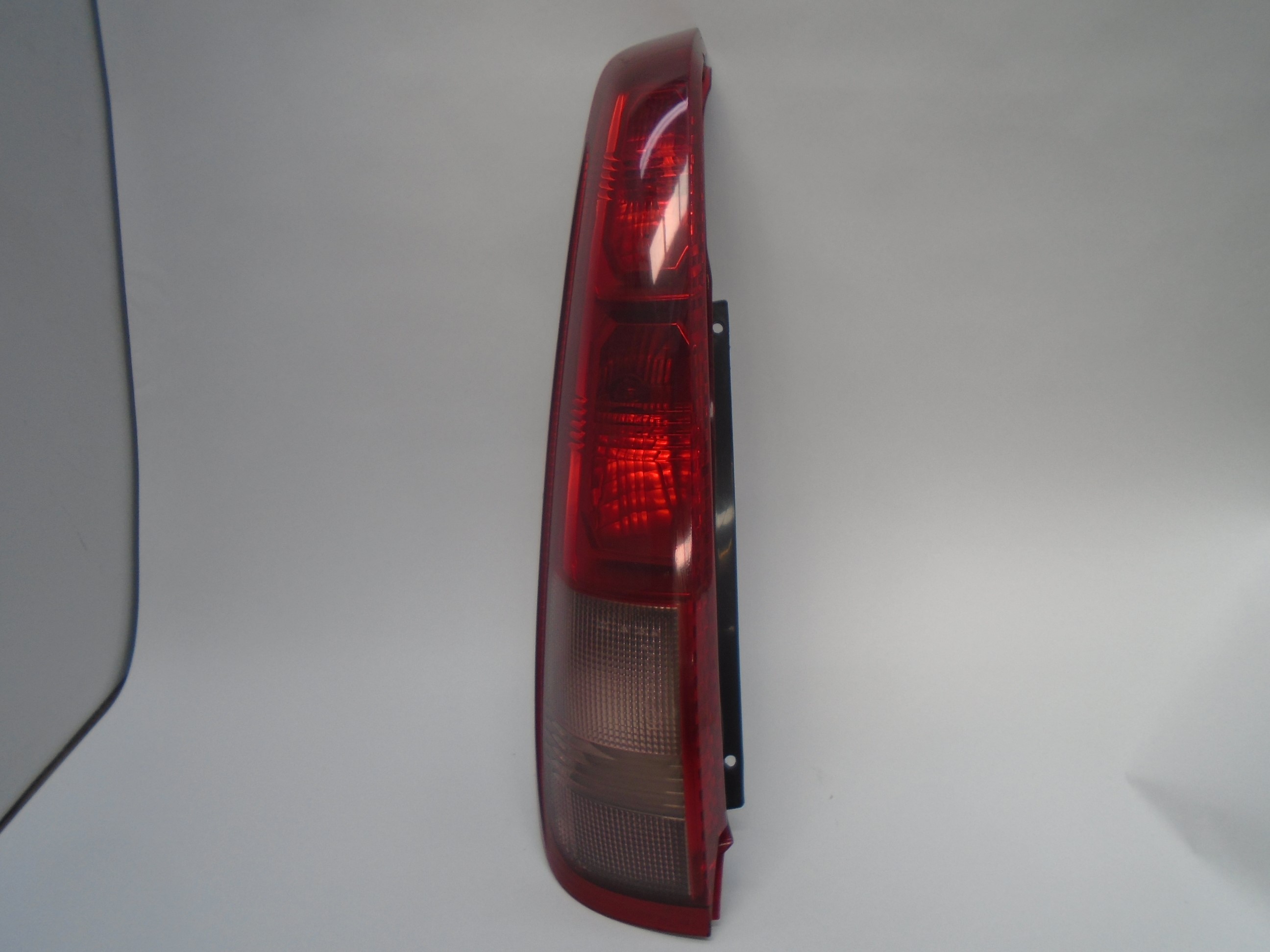 NISSAN X-Trail T30 (2001-2007) Задна лява задна светлина 265558H301 25157890