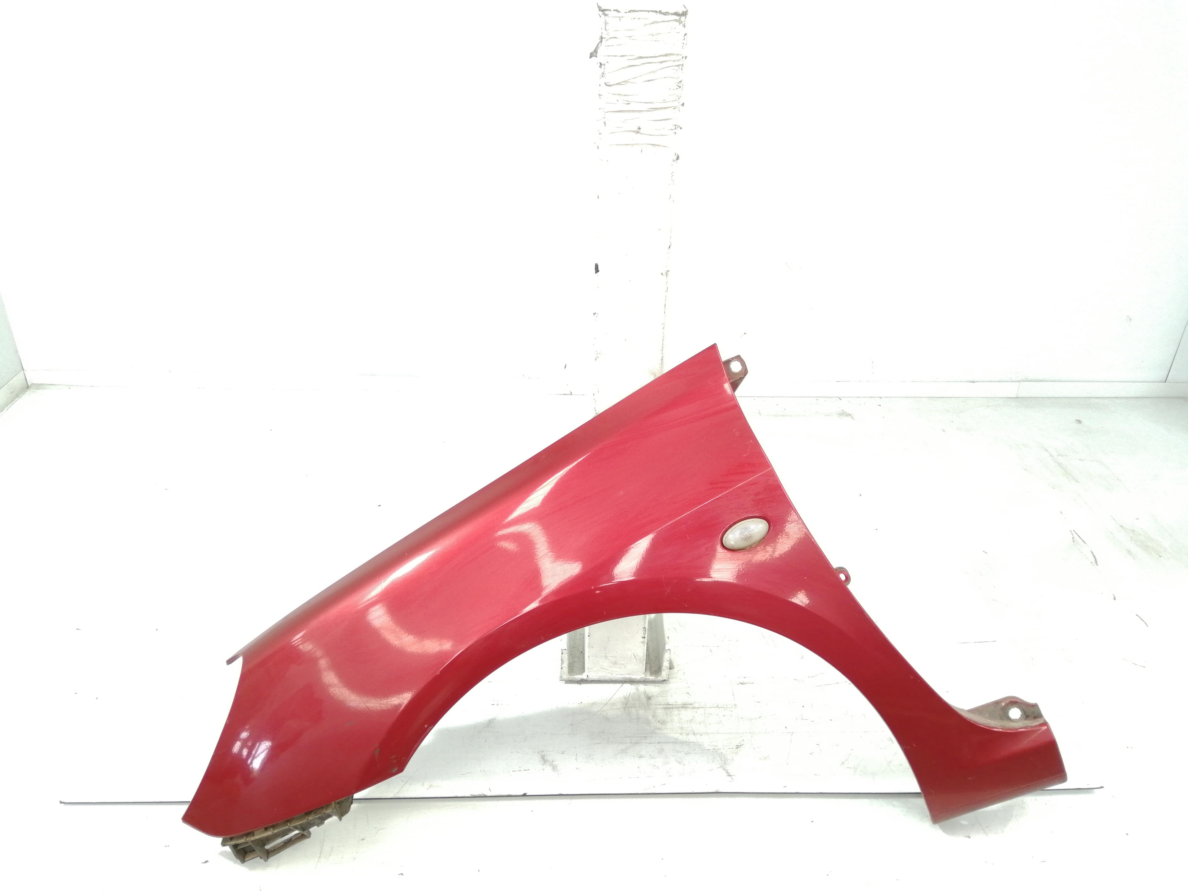 PEUGEOT Front Left Fender 7840K8 25268024