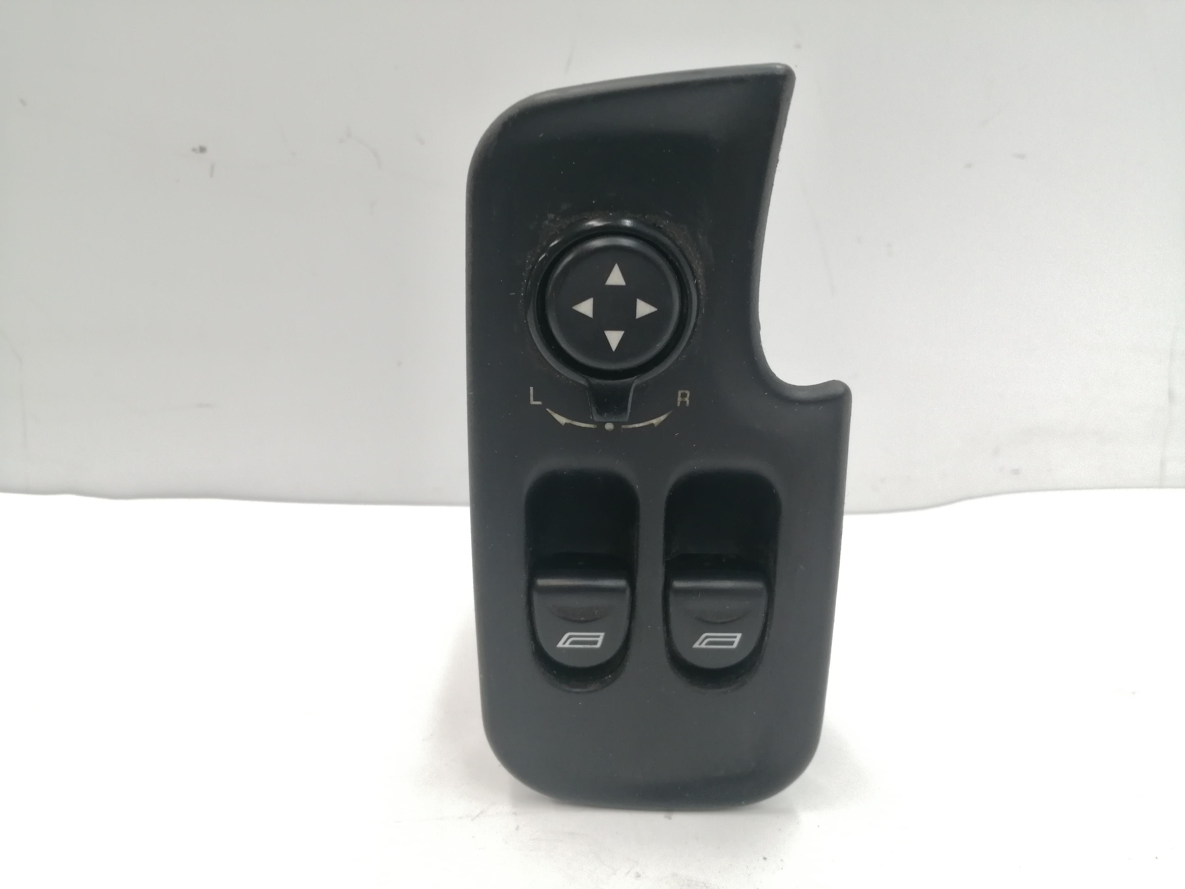 ALFA ROMEO 147 2 generation (2004-2010) Front Left Door Window Switch 735263175, 60352700 24787494