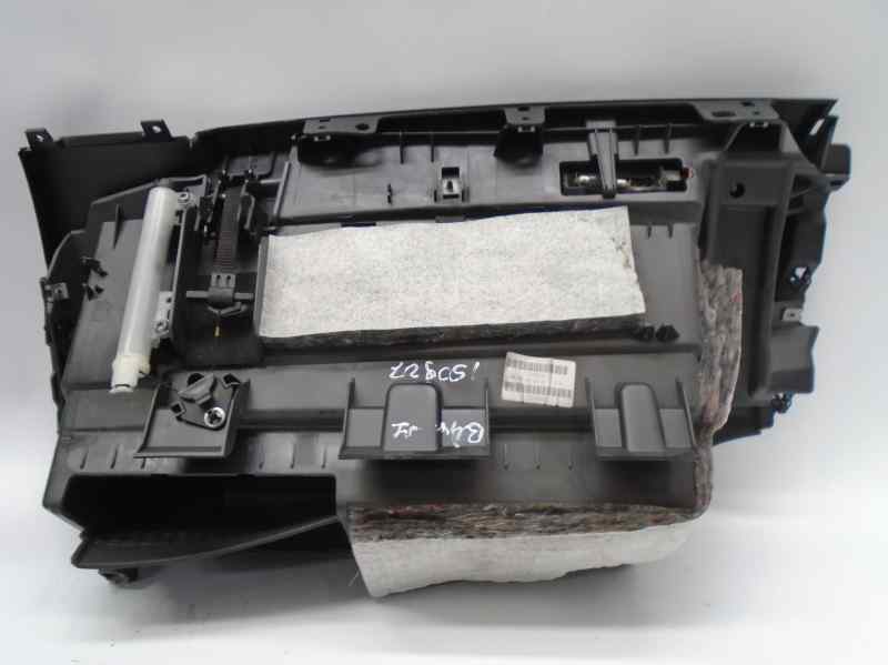 BMW 1 Series F20/F21 (2011-2020) Бардачок 51167135697 25109518