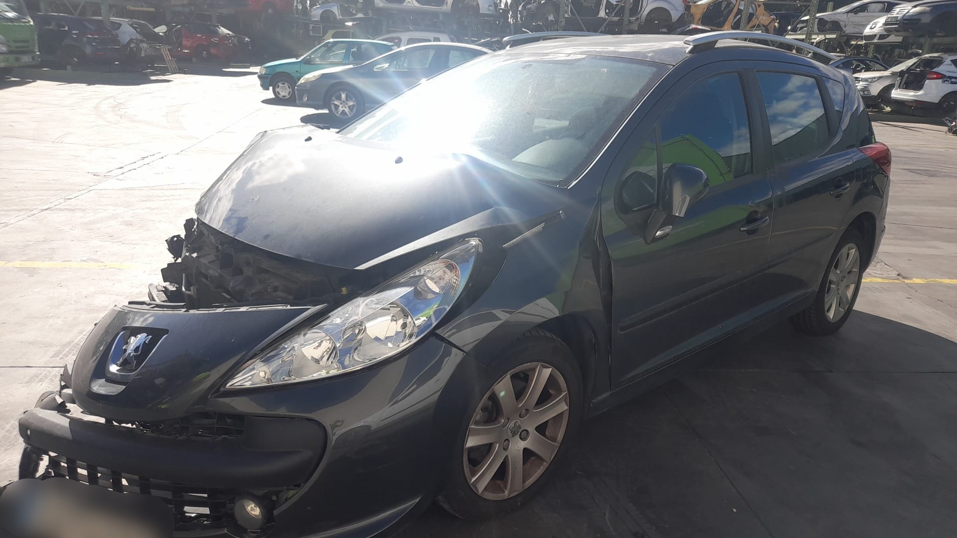 PEUGEOT 207 1 generation (2006-2009) Aizmugurējo labo durvju logu pacēlājs 9224C9 25391577