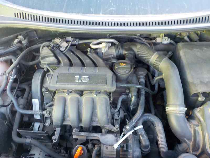 SEAT Toledo 3 generation (2004-2010) Охлаждающий радиатор 1K0121251DF 18493452