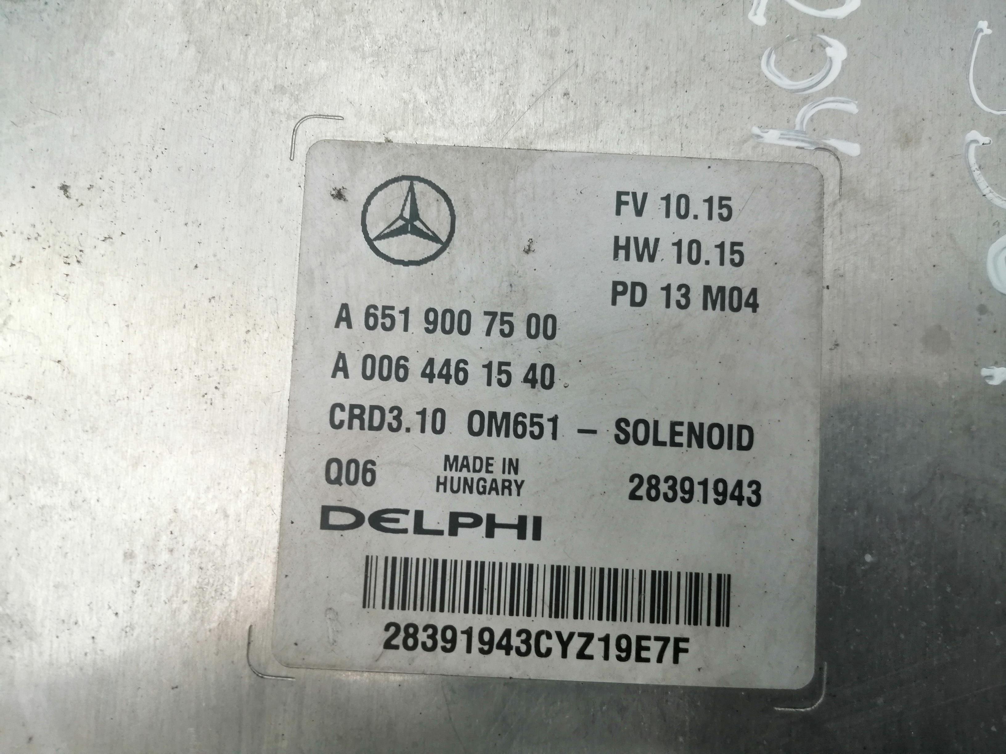 MERCEDES-BENZ C-Class W204/S204/C204 (2004-2015) Moottorin ohjausyksikkö ECU A6519007500,A6519007500 22495237