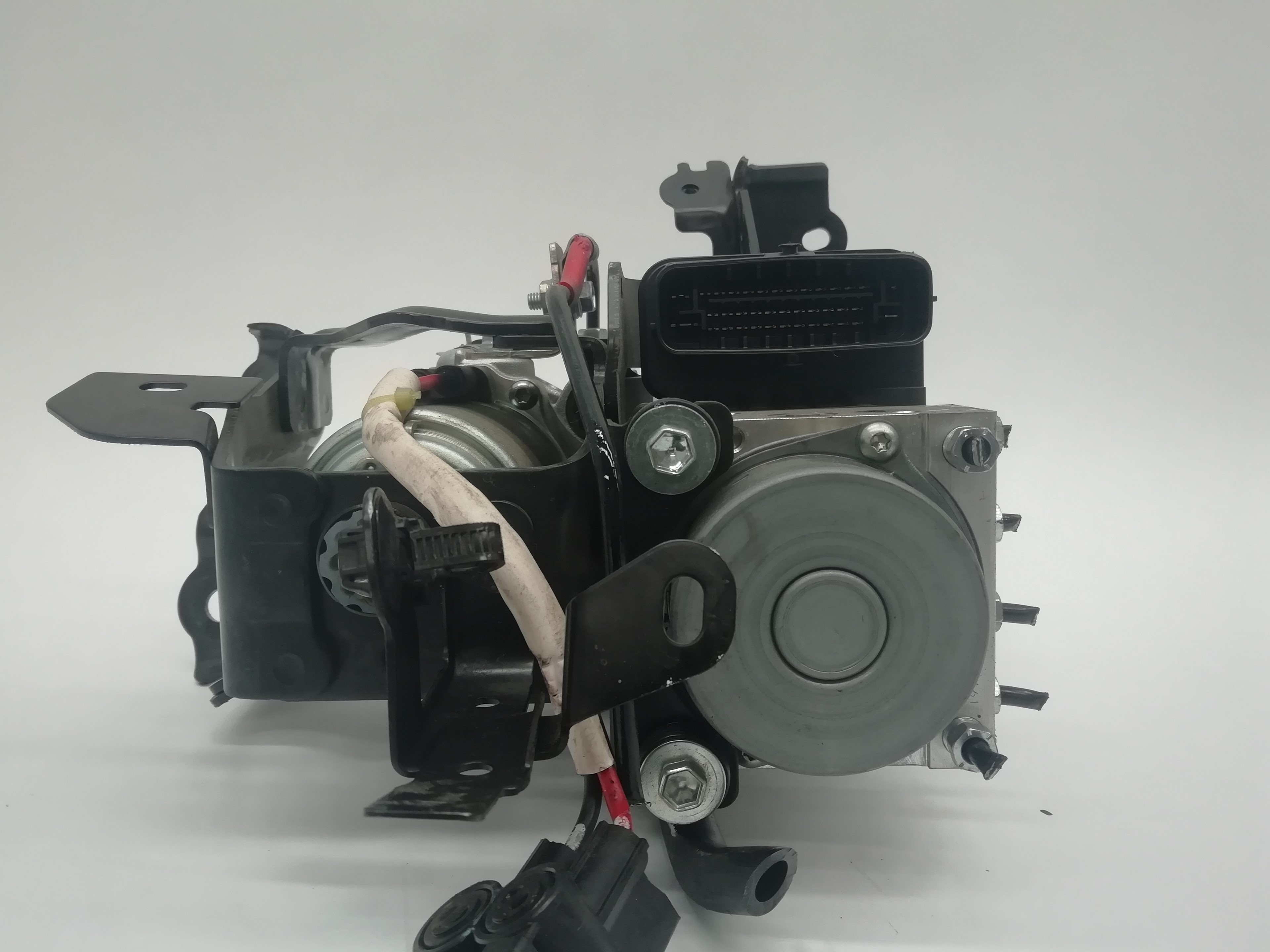 TOYOTA C-HR 1 generation (2016-2023) ABS Pump 4451047070 18654511