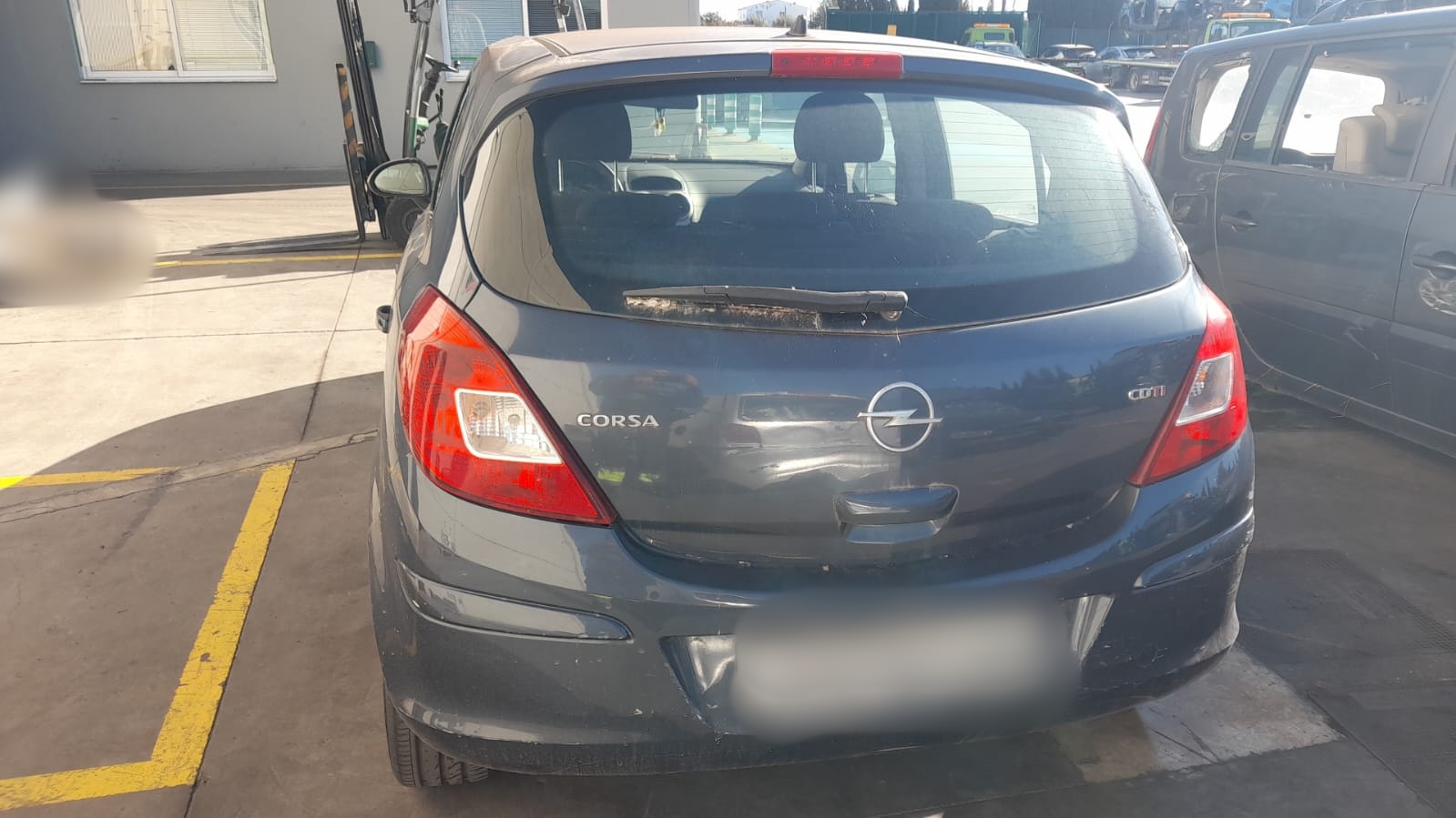 OPEL Corsa D (2006-2020) Крыло переднее левое 6102363 24548294