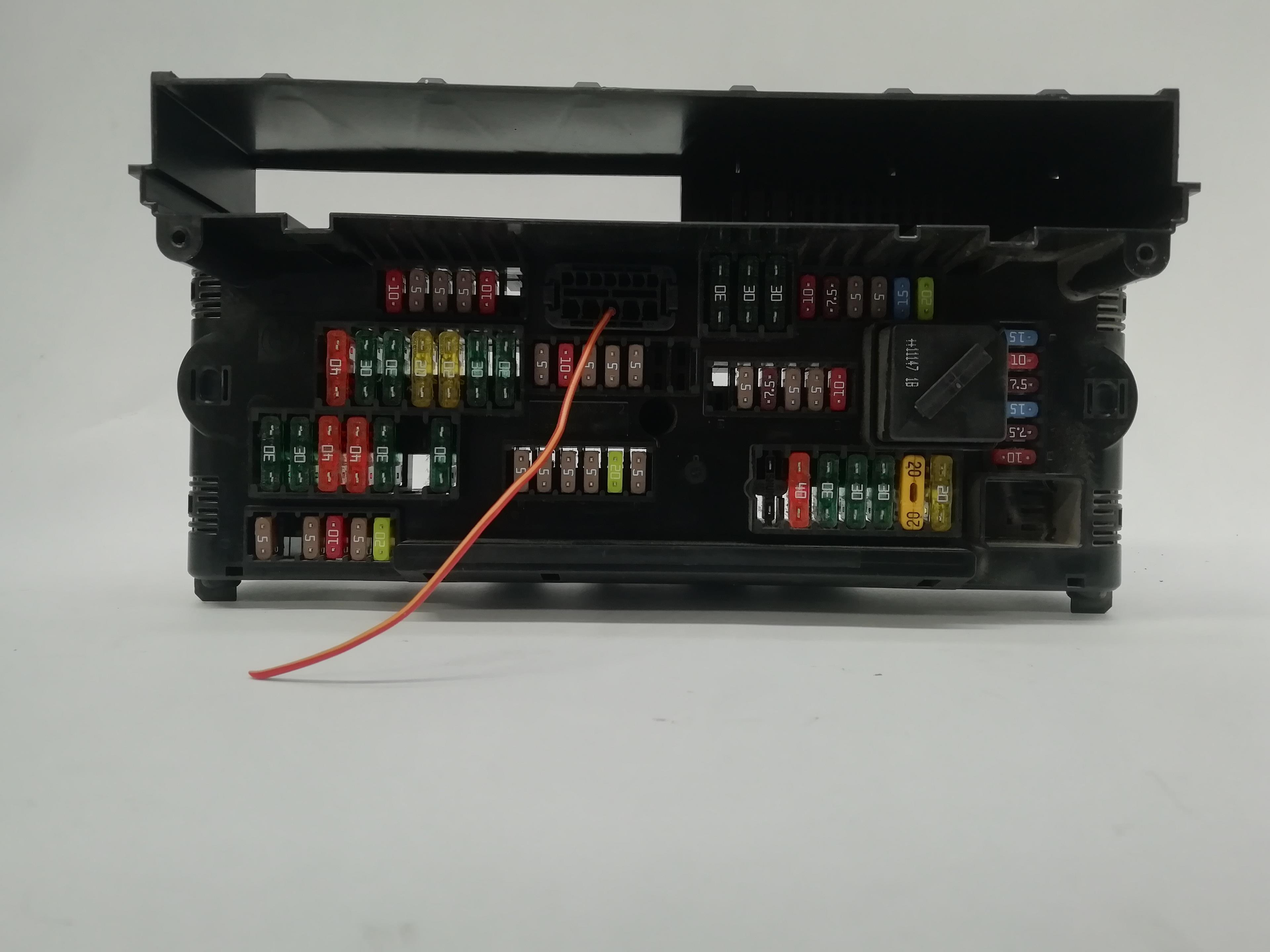 BMW 5 Series F10/F11 (2009-2017) Fuse Box 61149234421 25178893