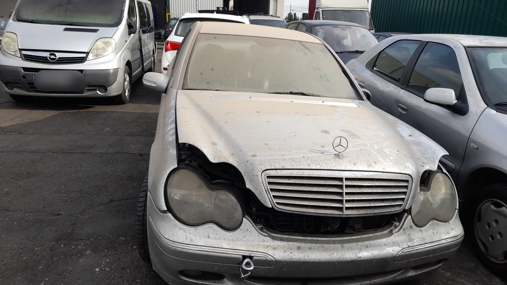 MERCEDES-BENZ C-Class W203/S203/CL203 (2000-2008) Turbófeltöltő A6110960999,A6110960999 24030358