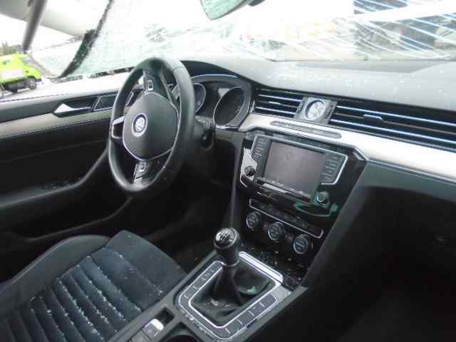 VOLKSWAGEN Passat B8 (2014-2023) Bakre höger bakljuslampa 3G5945308K 25200534