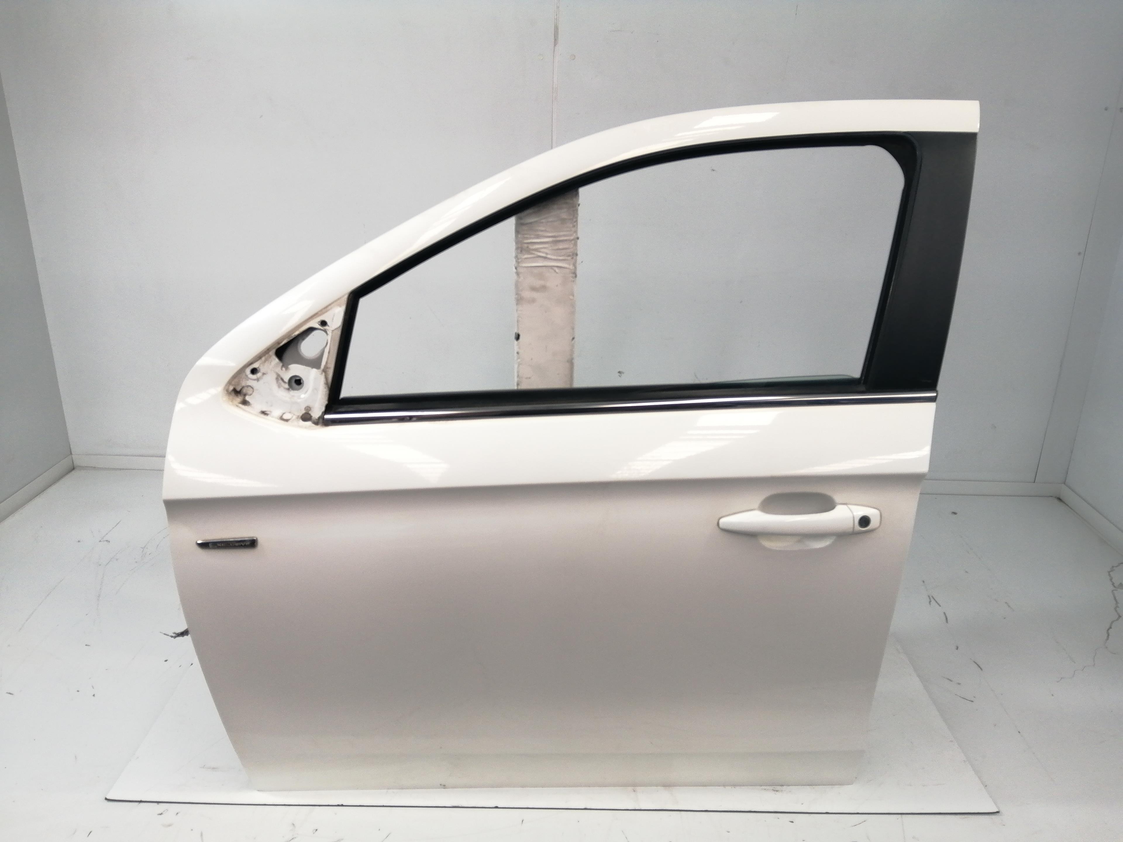 CITROËN C-Elysee 2 generation (2012-2017) Front Left Door 9675195180 25388490