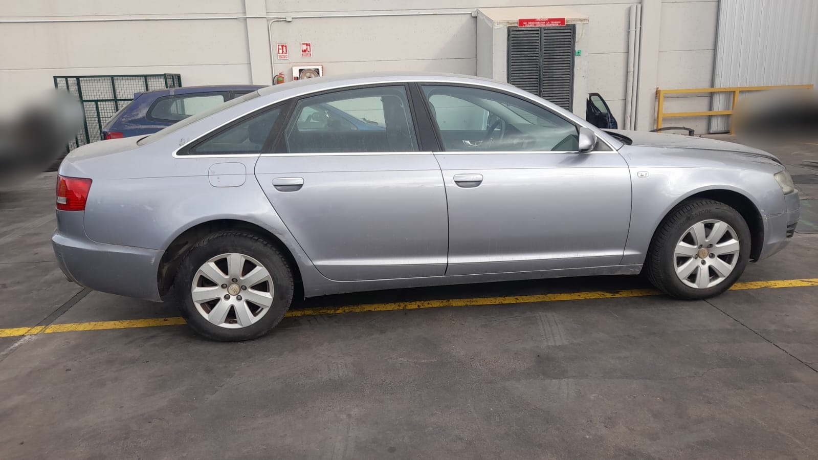 AUDI A6 C6/4F (2004-2011) Autres unités de contrôle 8E0959565A 23835011