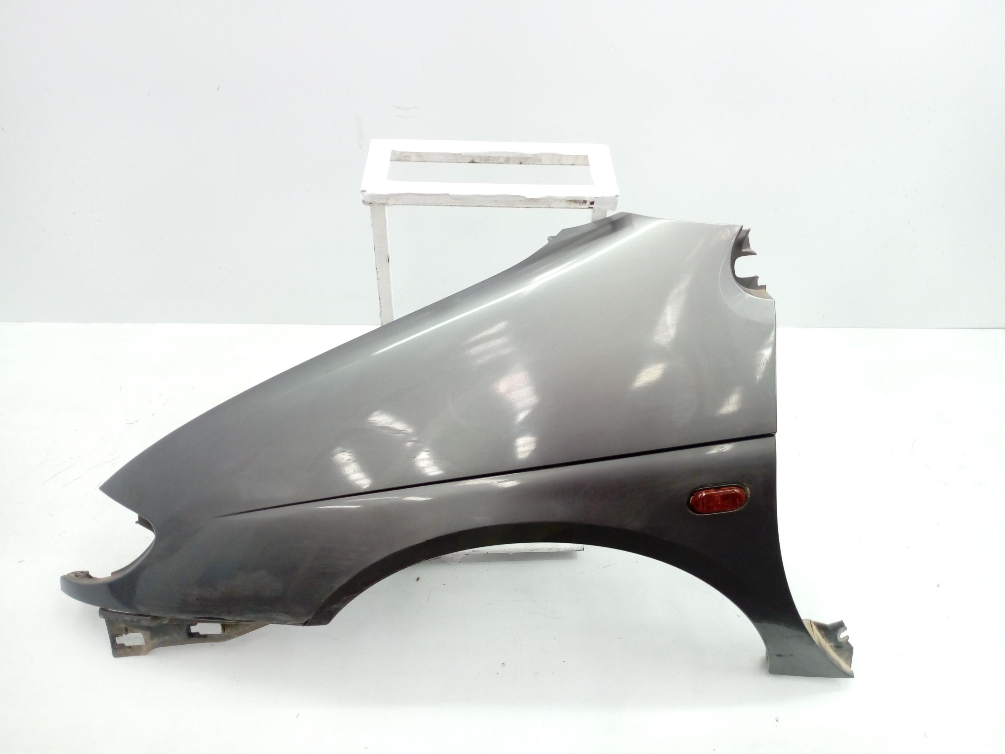 RENAULT Megane 1 generation (1995-2003) Front Left Fender 7700843699 24548724