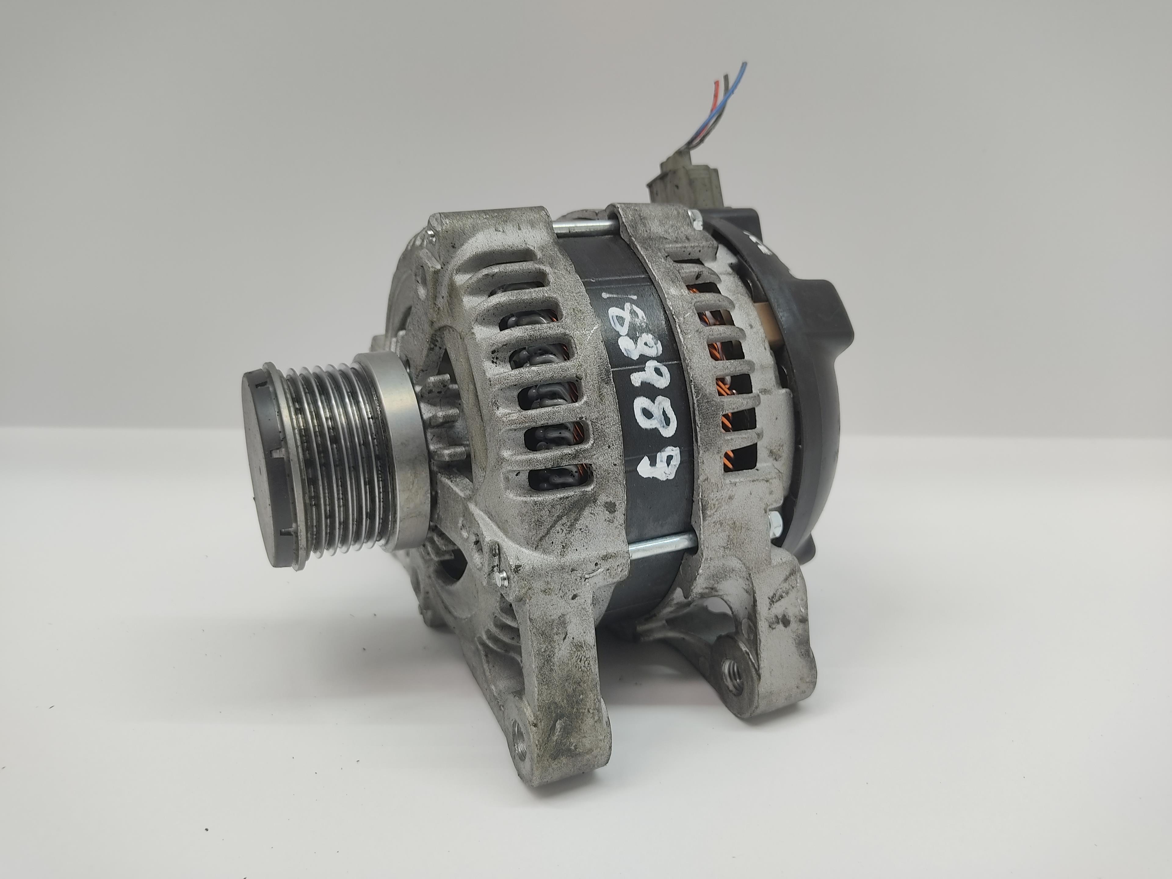 VOLVO V50 1 generation (2003-2012) Alternator 36050997 25583574