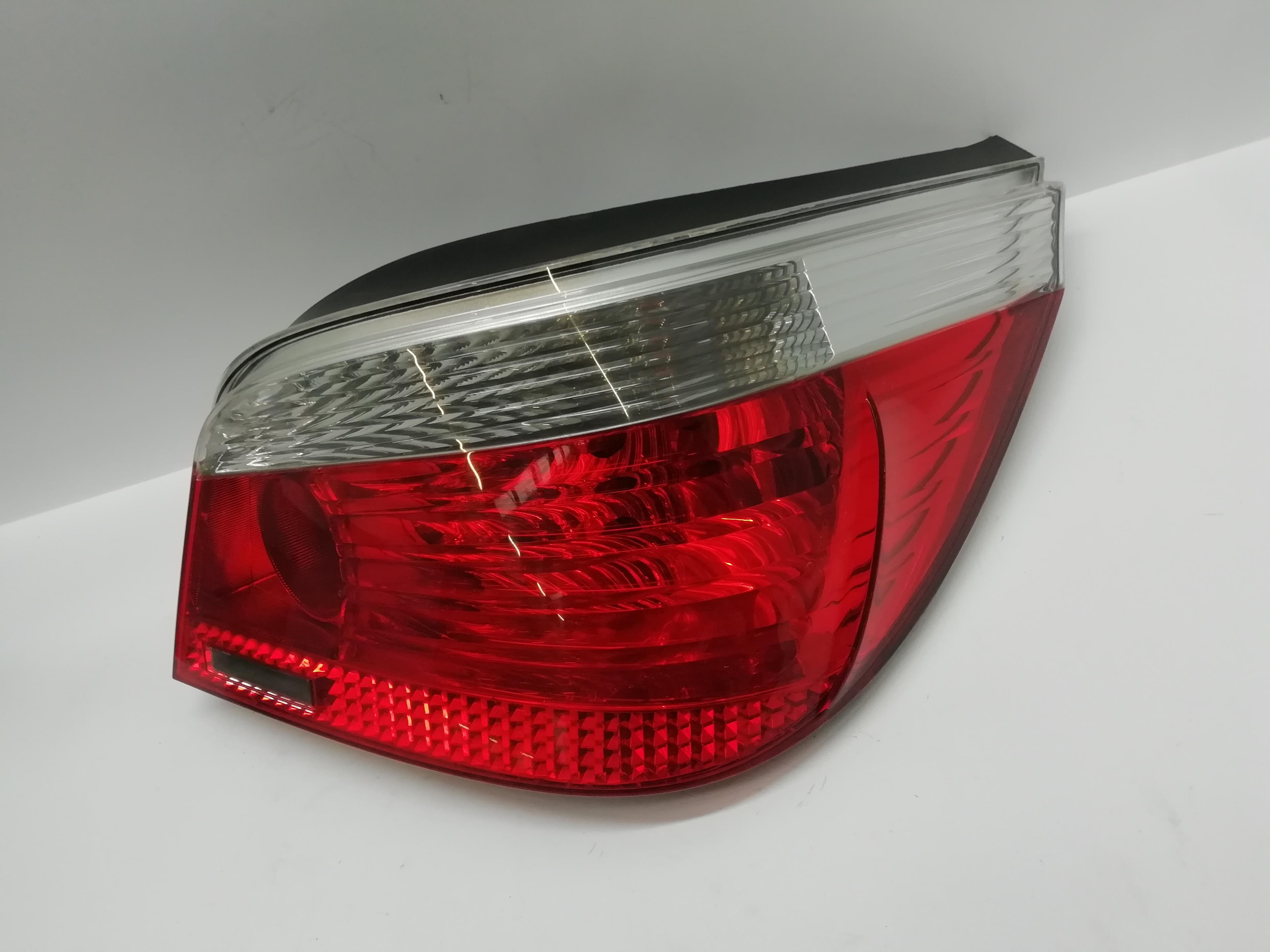 BMW 5 Series E60/E61 (2003-2010) Rear Right Taillight Lamp 63217165738, 15823803, 6923306 24023243