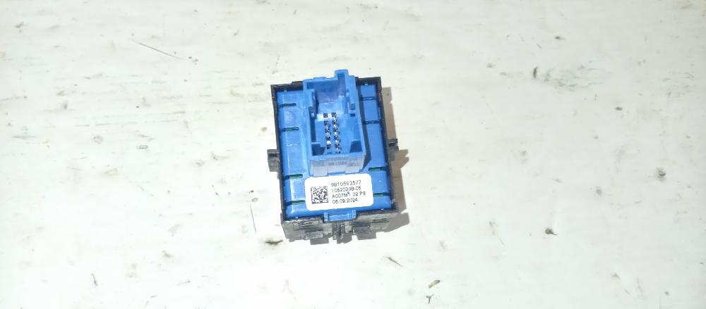 Freno de mano electrico HNE 9810593577 de Peugeot 208 ii (ub_, up_, uw_, uj_) 2019-0 101 CV con 848 km - pieza usada