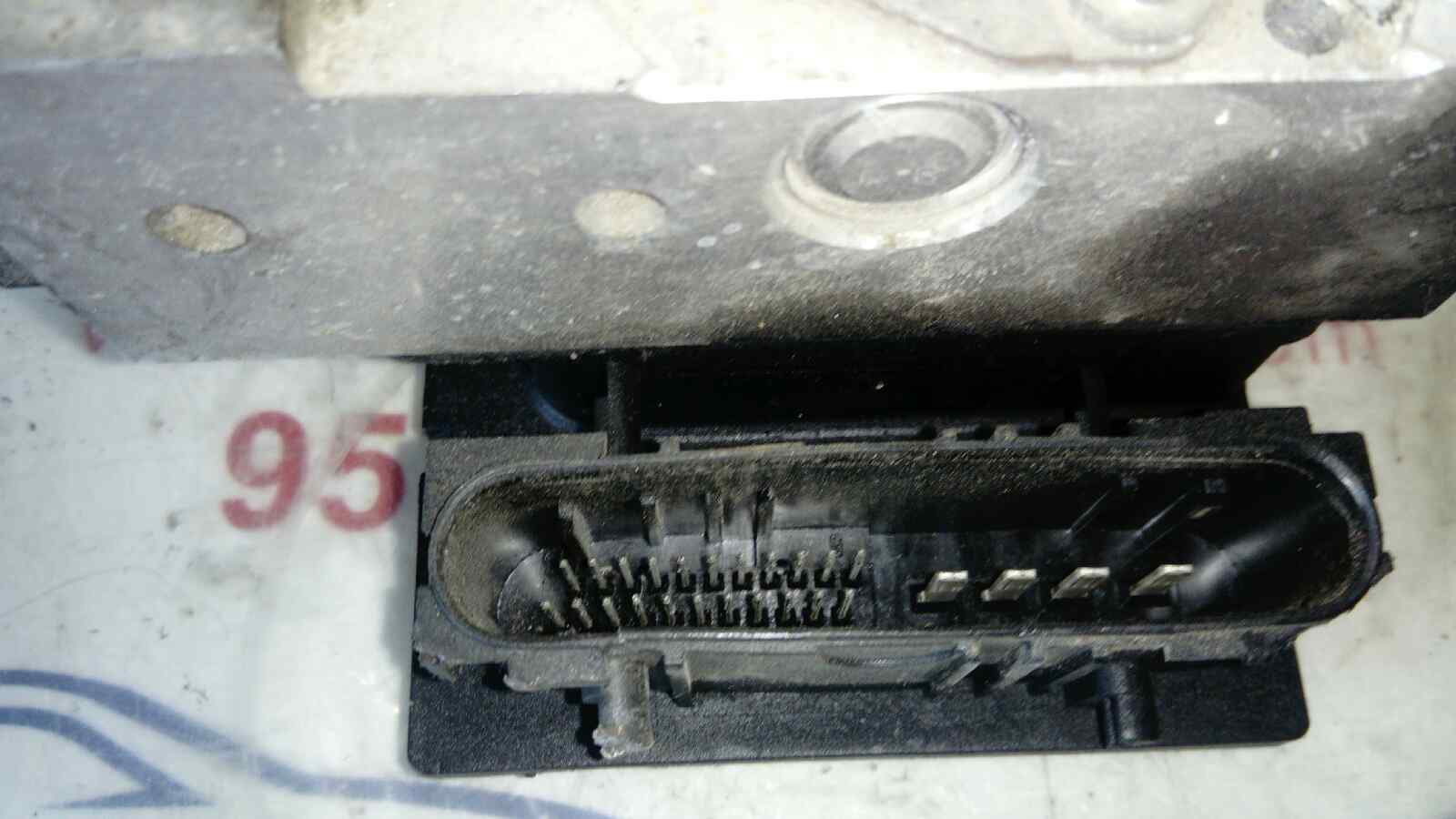 Abs 0265231443 de Opel Corsa 2003-2006 - pieza usada