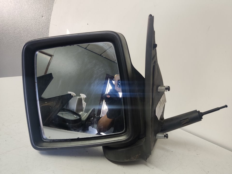 Retrovisor izquierdo Z13DT 24400680 de Opel Combo 2001-2011 - pieza usada