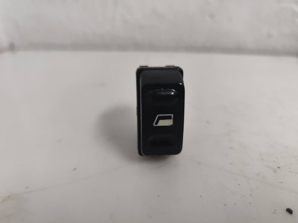 Mando elevalunas delantero izquierdo 22681 de Citroen Xsara 1998-2003 - pieza usada